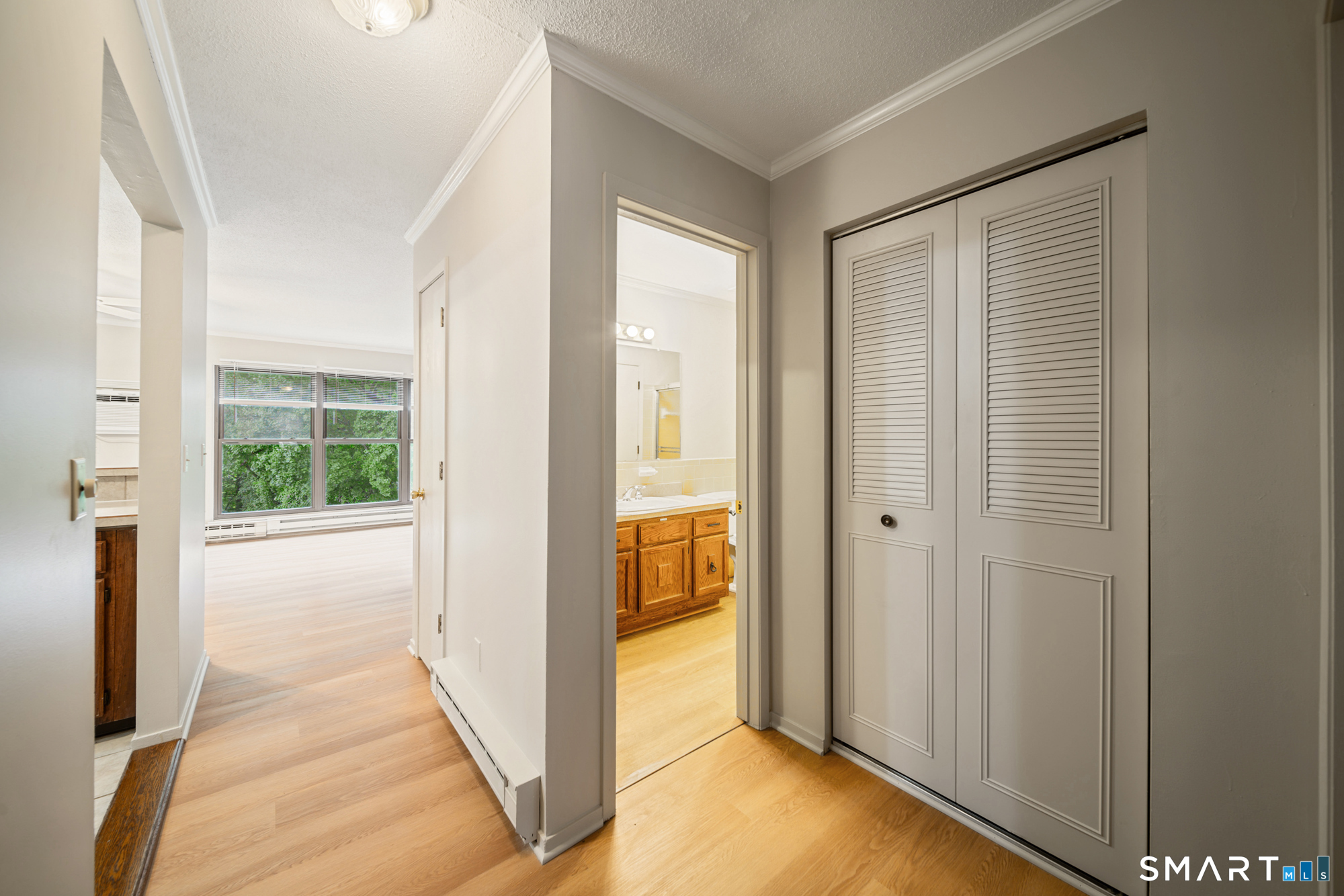 110 Wellington Drive photo 14