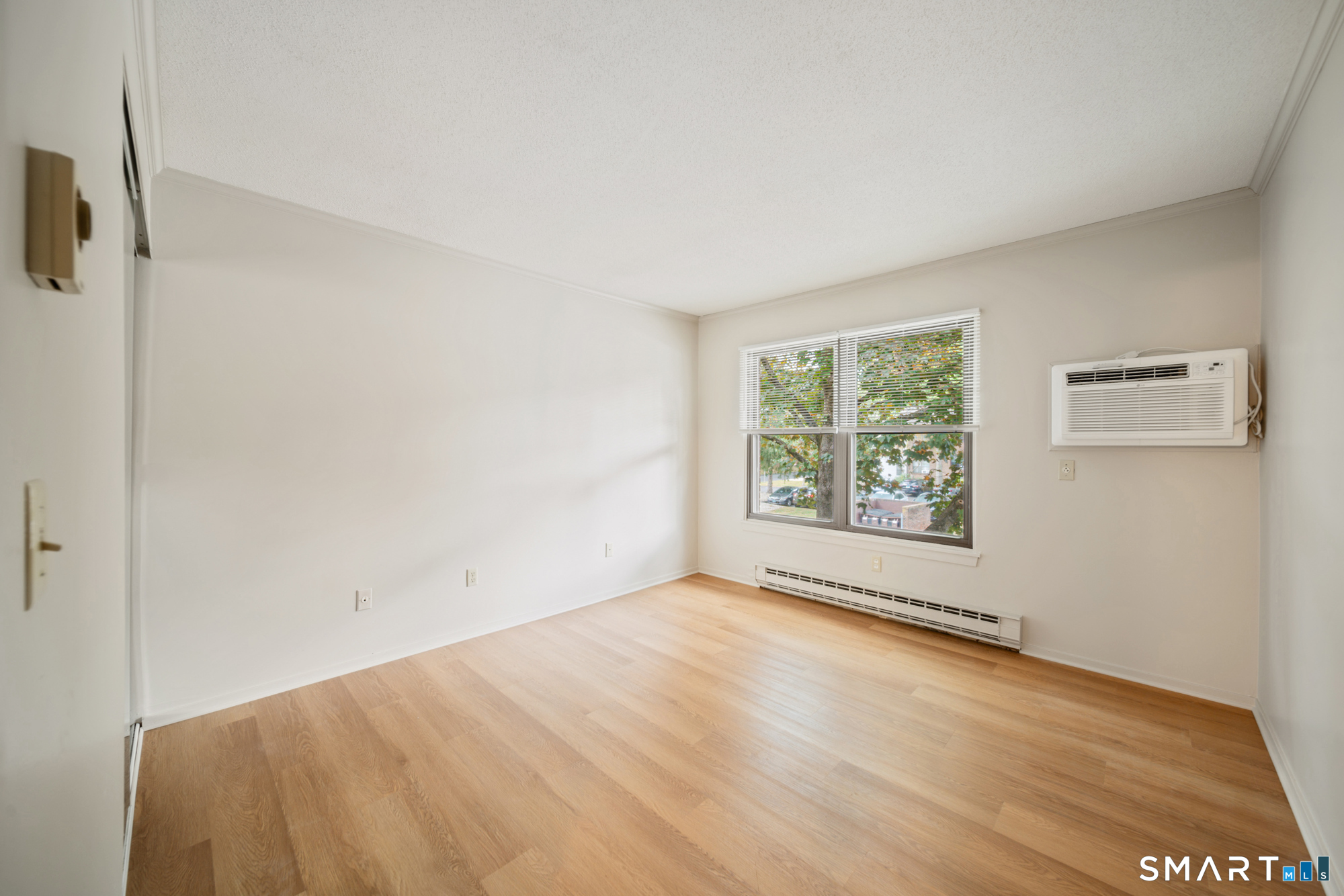 110 Wellington Drive photo 15