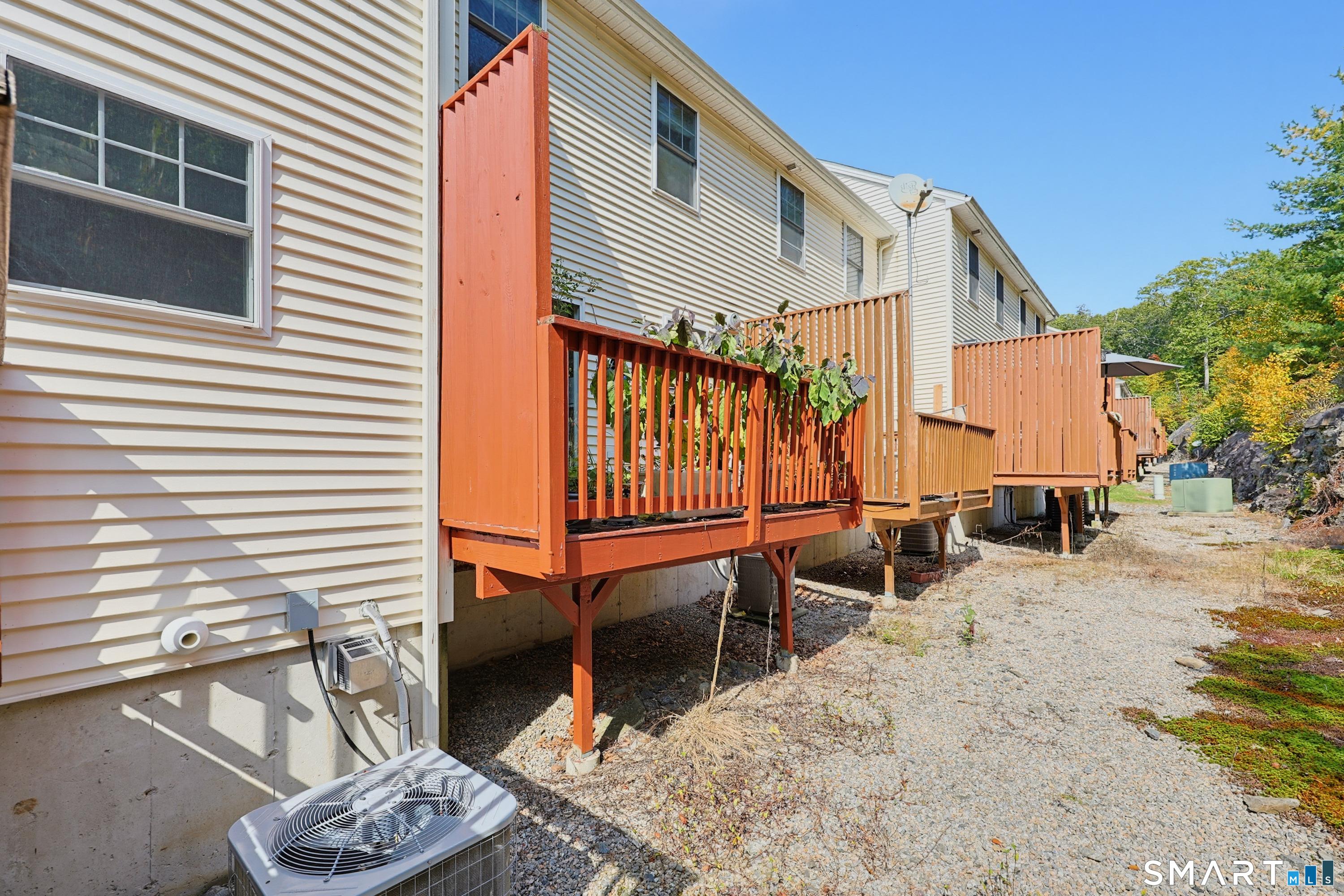 178 Summit Street, Norwich, CT 06360