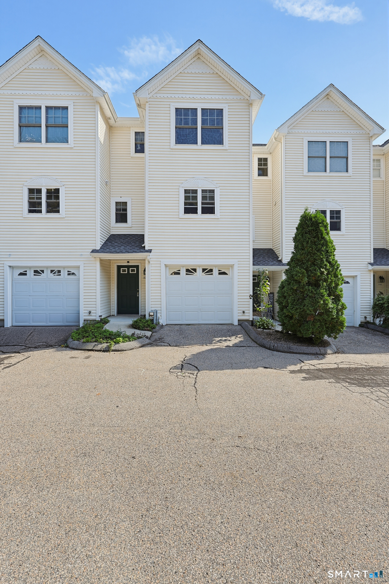 Photo 1 of Townhouse for sale at 178 Summit St, Norwich, CT 06360 | MLS# 24210308 | Listing updated on 2026-10-04
