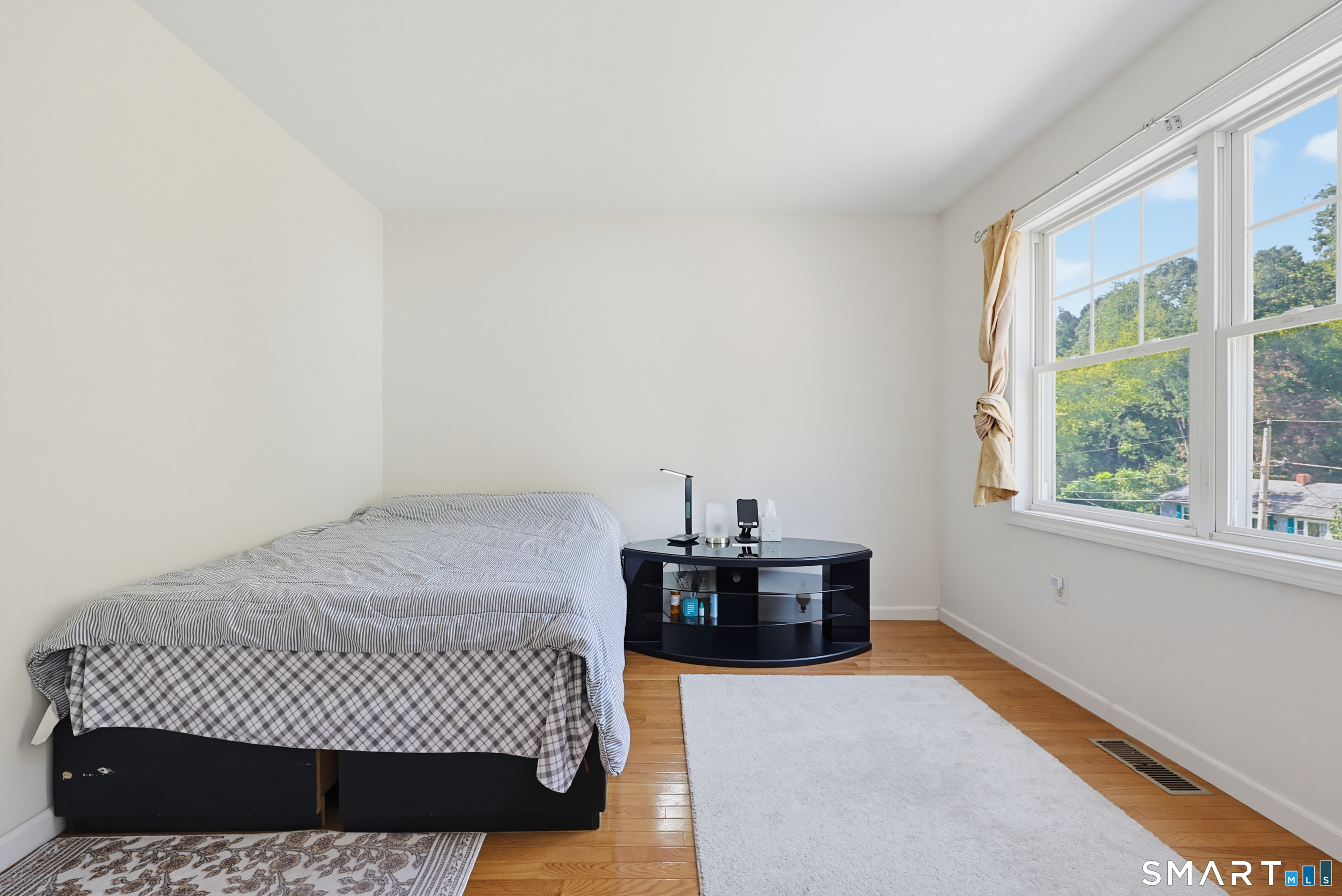 178 Summit Street, Norwich, CT 06360