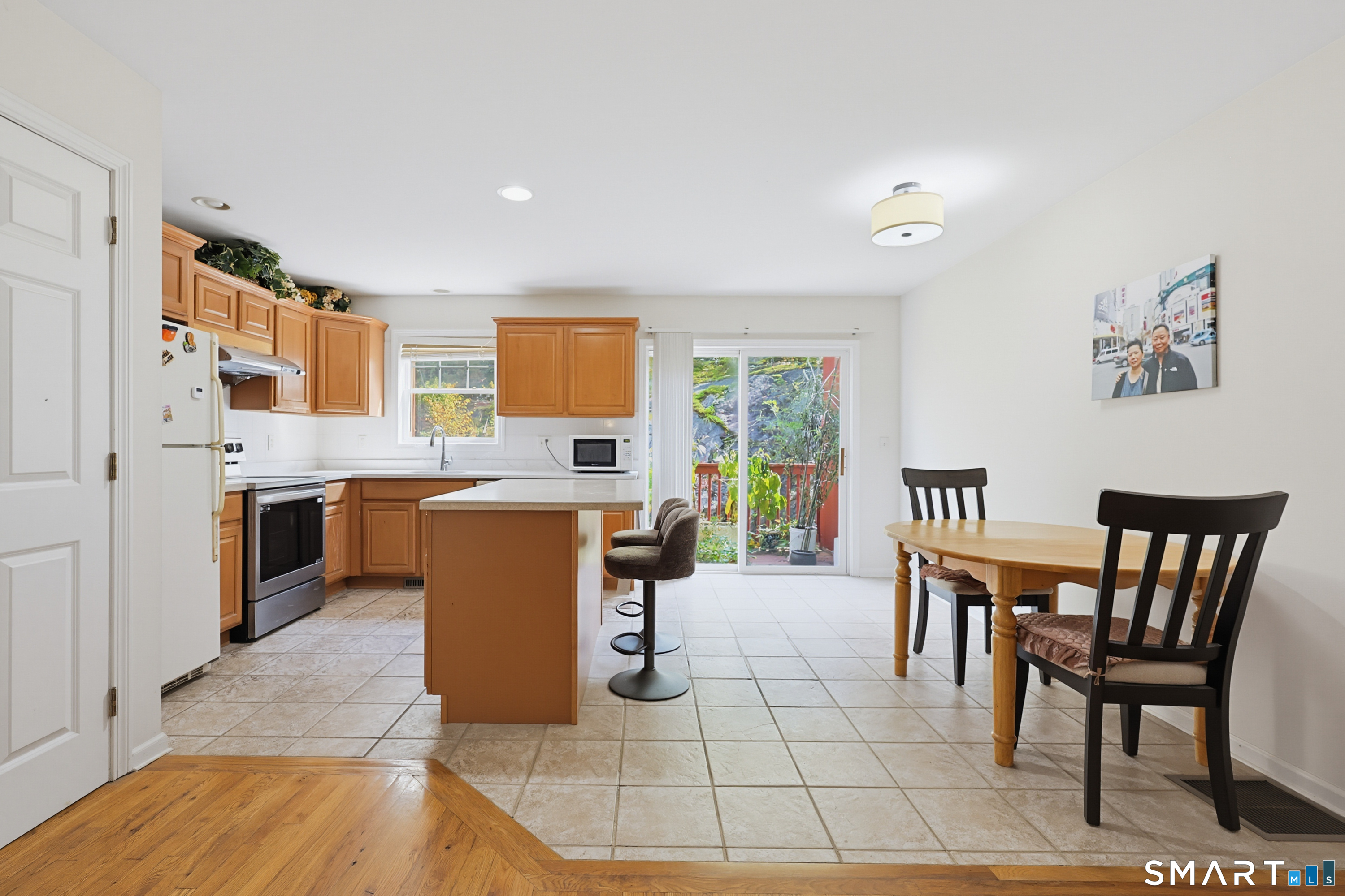 178 Summit Street, Norwich, CT 06360