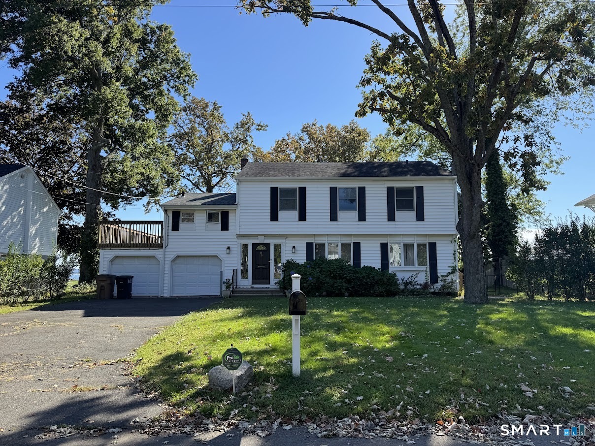 89 Kenilworth Drive West photo 36