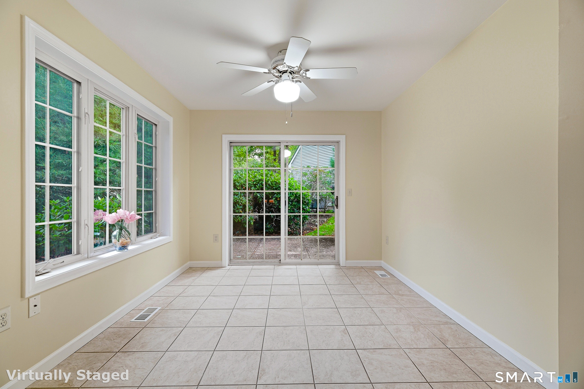 Empty sunroom