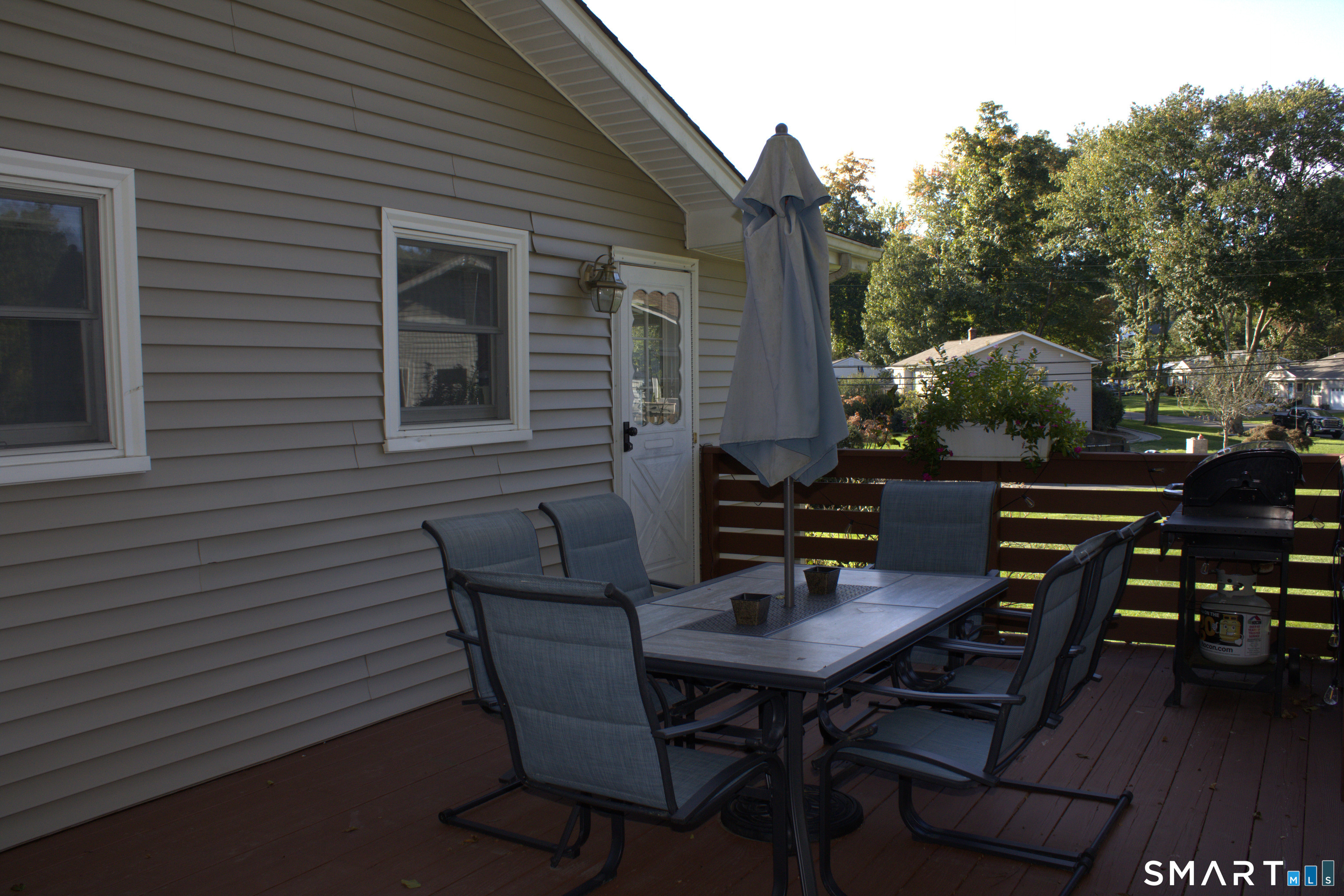 Foto 9 de Casa en renta en 28 Surrey Drive, Norwalk, CT — $4,800/mes