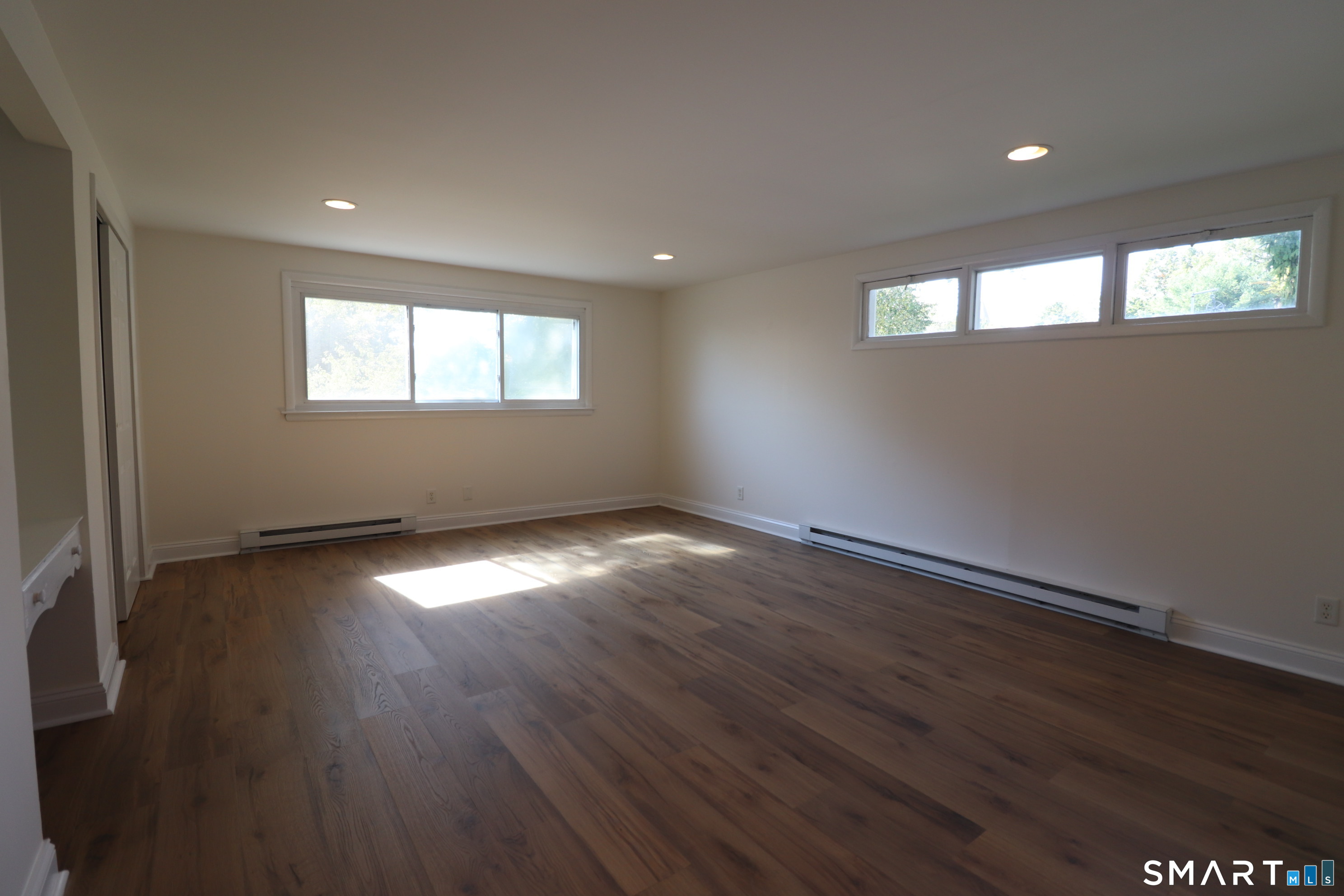 374 Main Street, #Apt A, Niantic, East Lyme, CT 06357