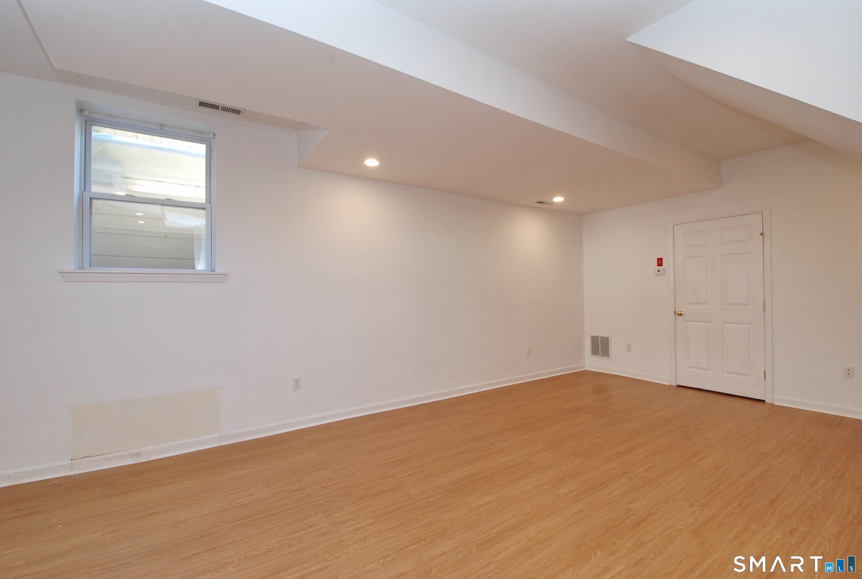 616 Hope Street Unit #B photo 21