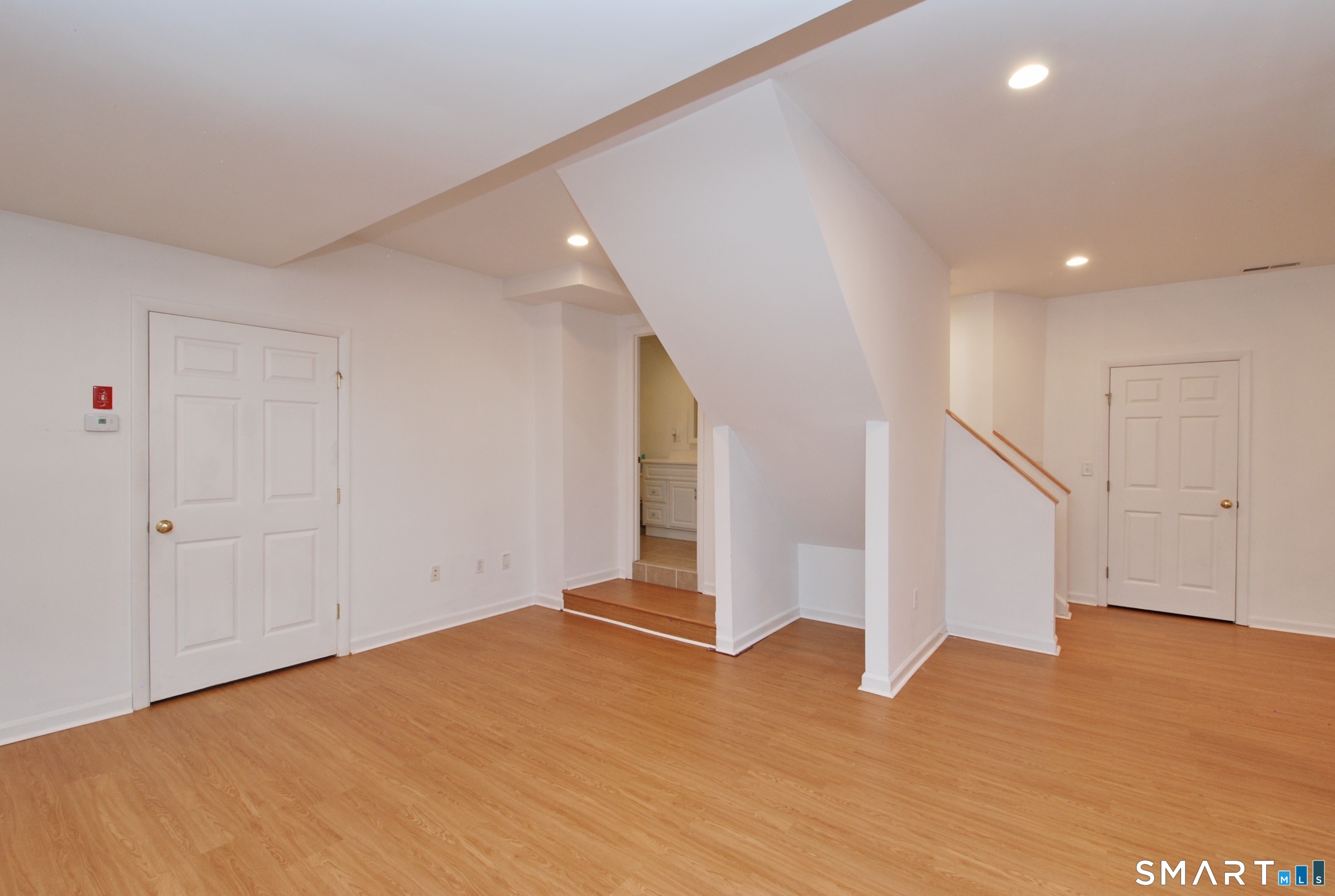 616 Hope Street Unit #B photo 22