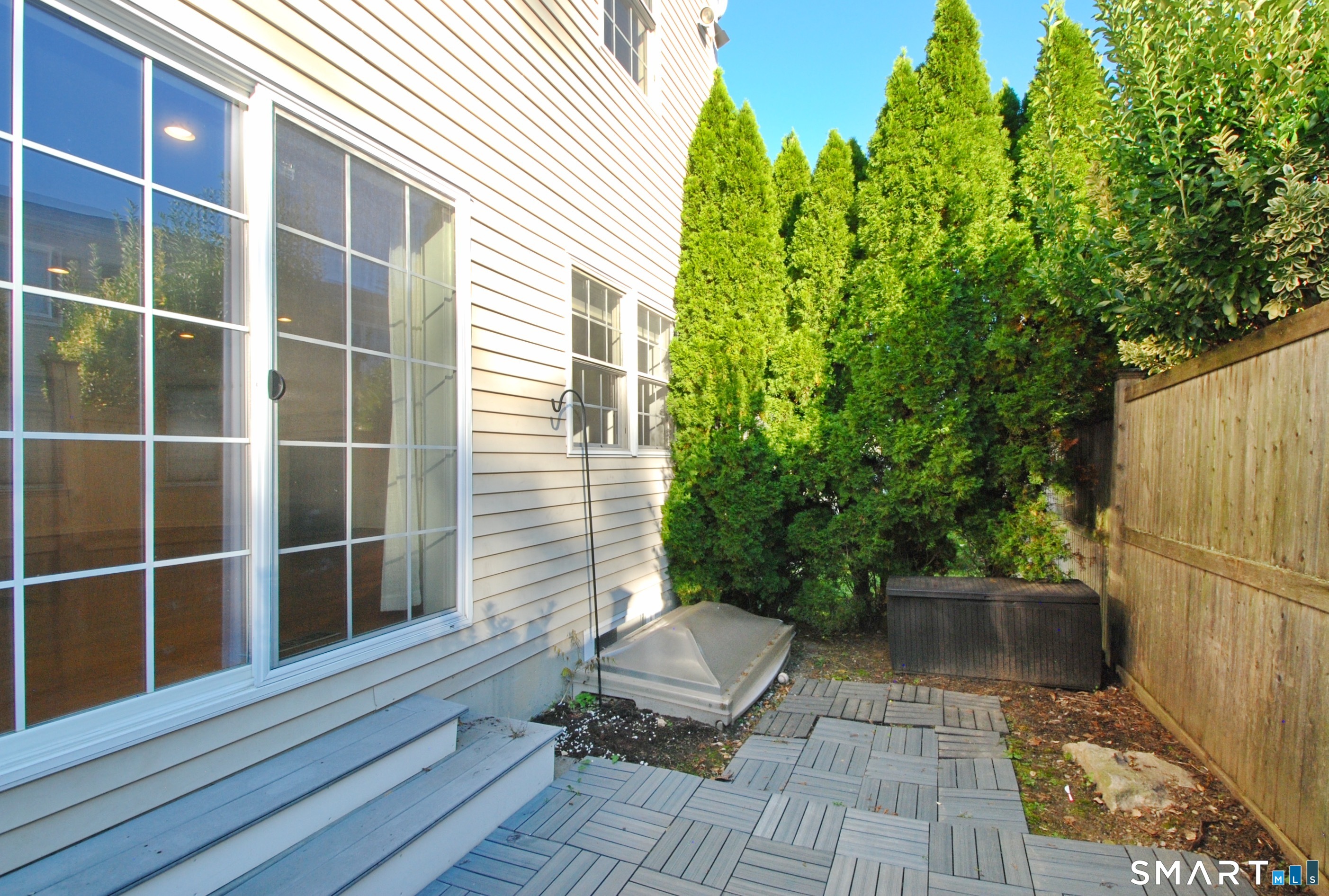 616 Hope Street Unit #B photo 26