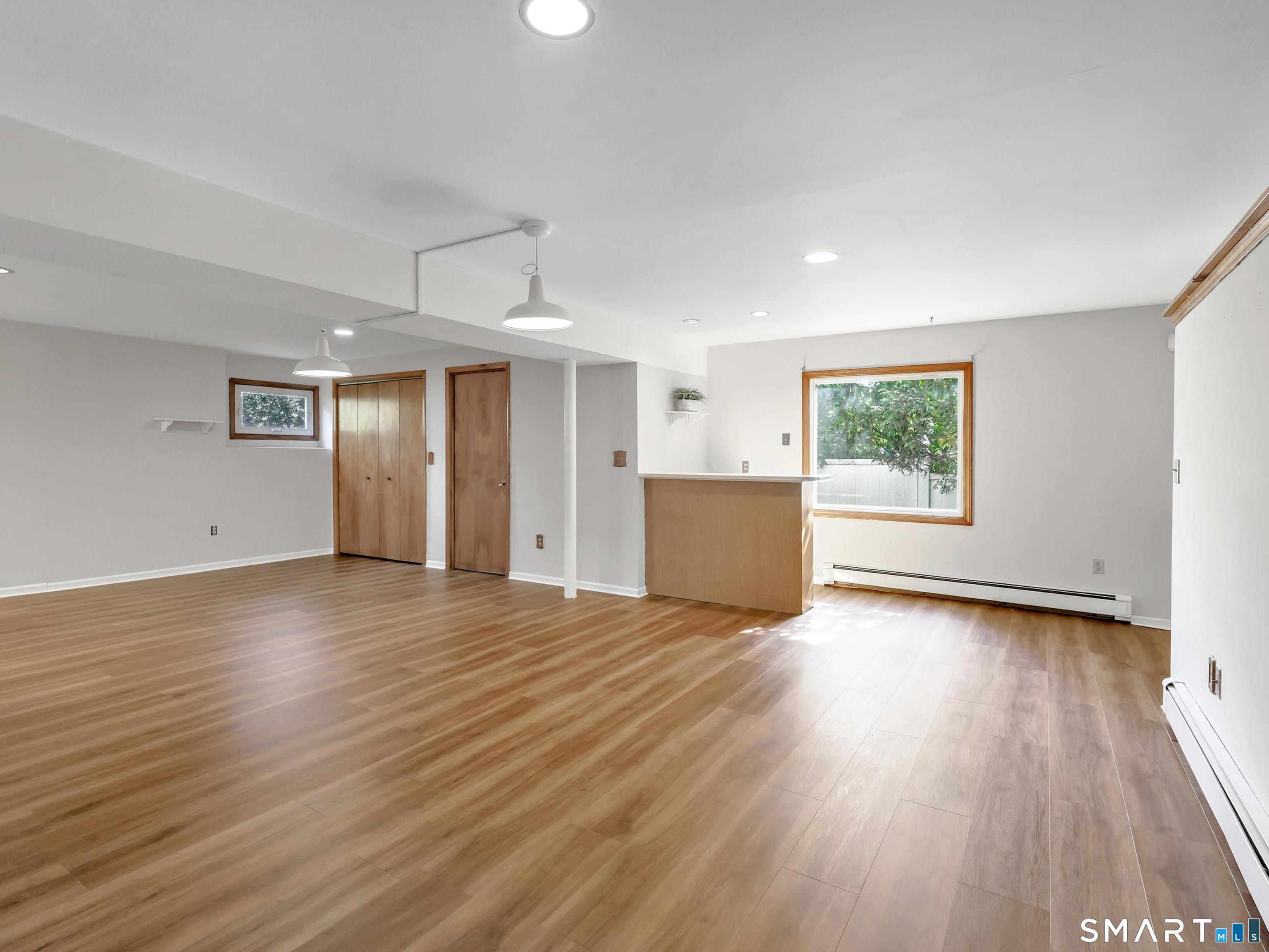667 Melville Avenue photo 30