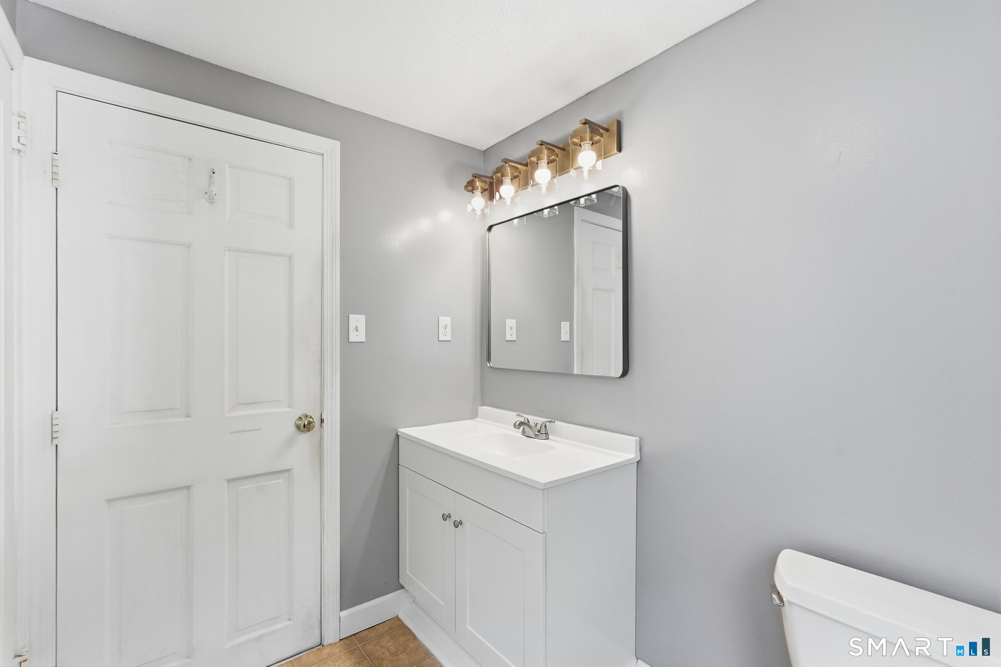 31 Starkweather Street photo 24
