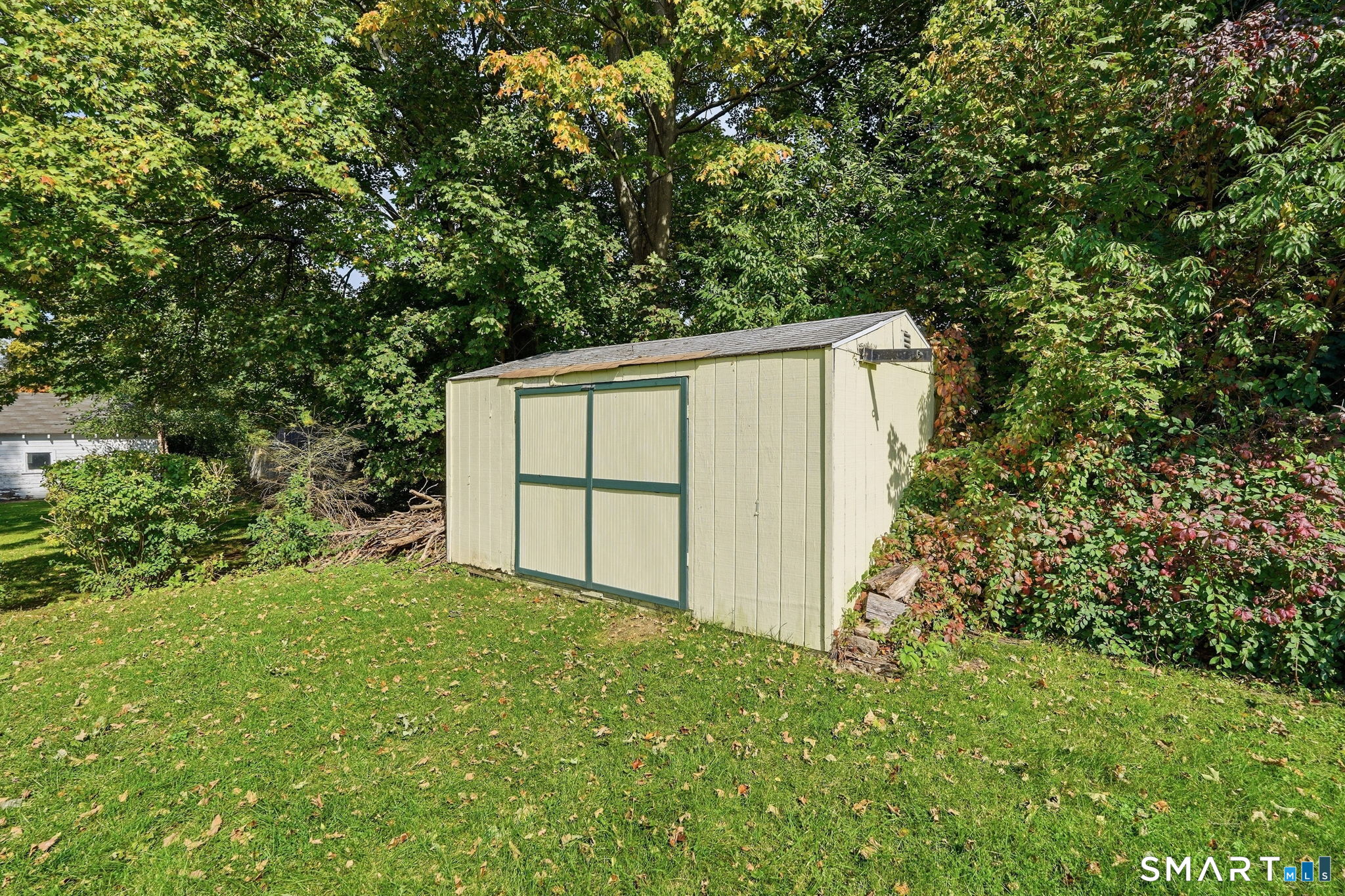 31 Starkweather Street photo 32