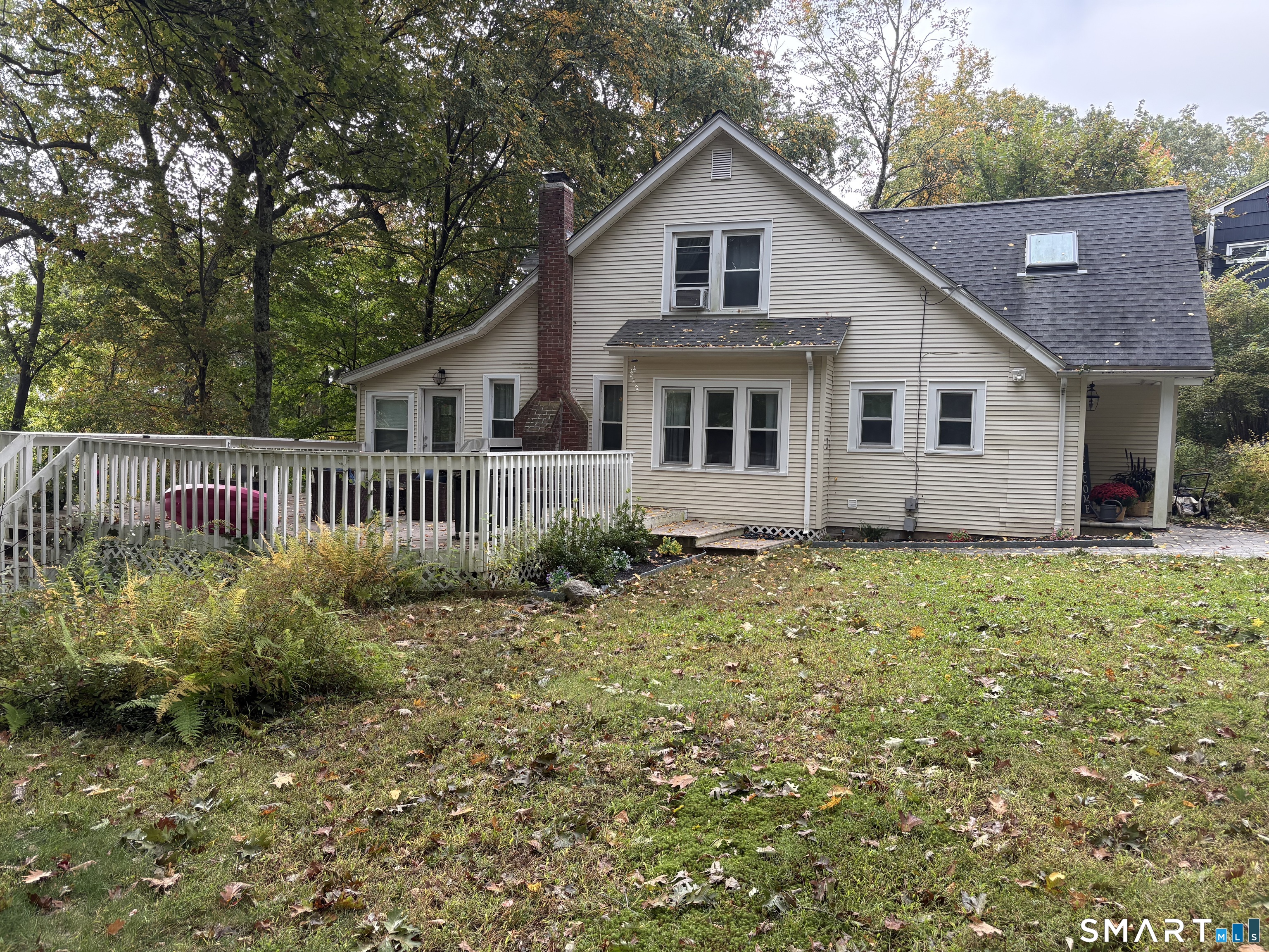 Photo 2 of Single family home for sale at 38 Laurel Trl, Glastonbury, CT 06033 | MLS# 24210503 | Listing updated on 2026-10-04