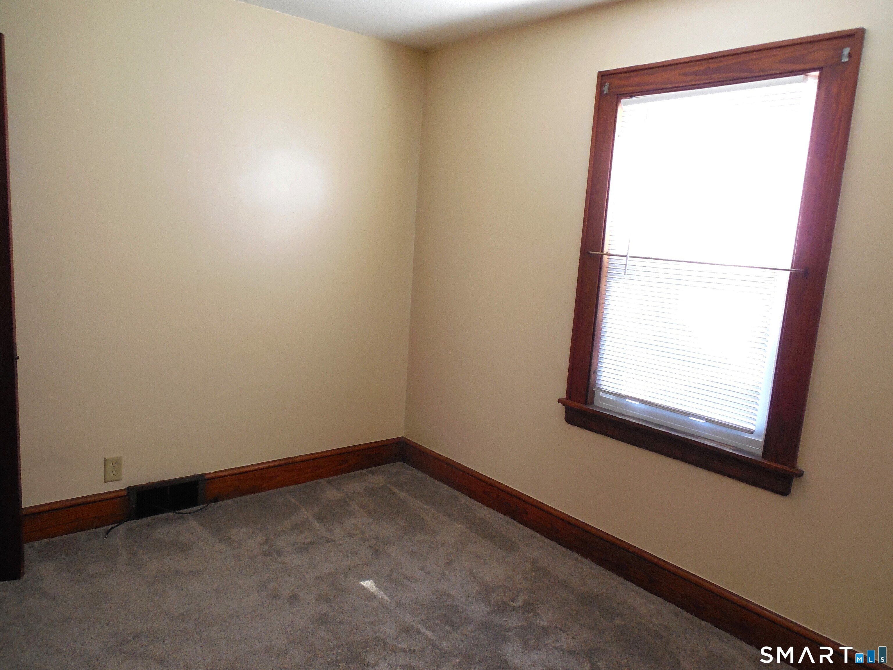 70 Wooster Avenue photo 9