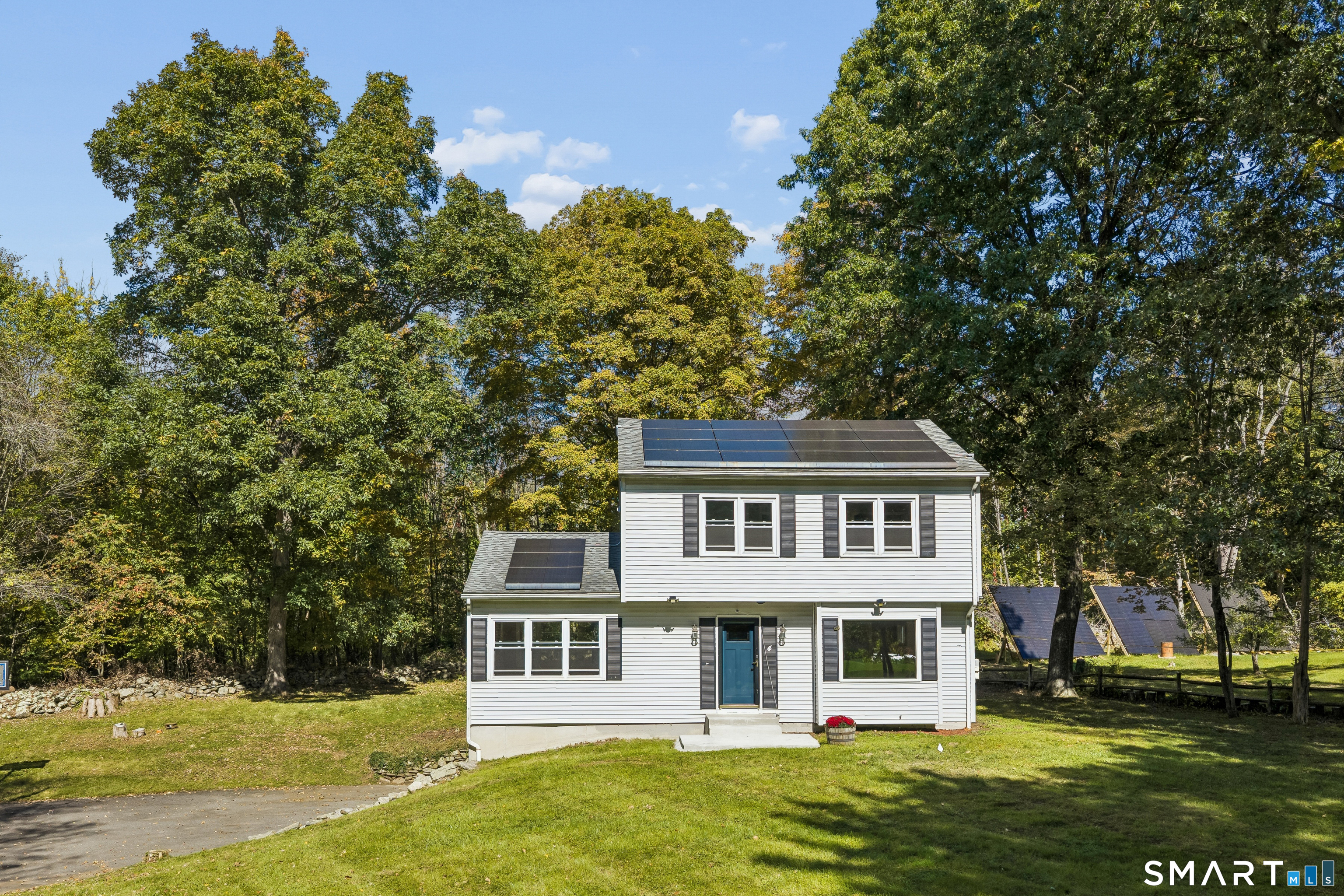 Photo 1 of Single family home for sale at 4 Briar Ln, New Milford, CT 06776 | MLS# 24210023 | Listing updated on 2026-10-08