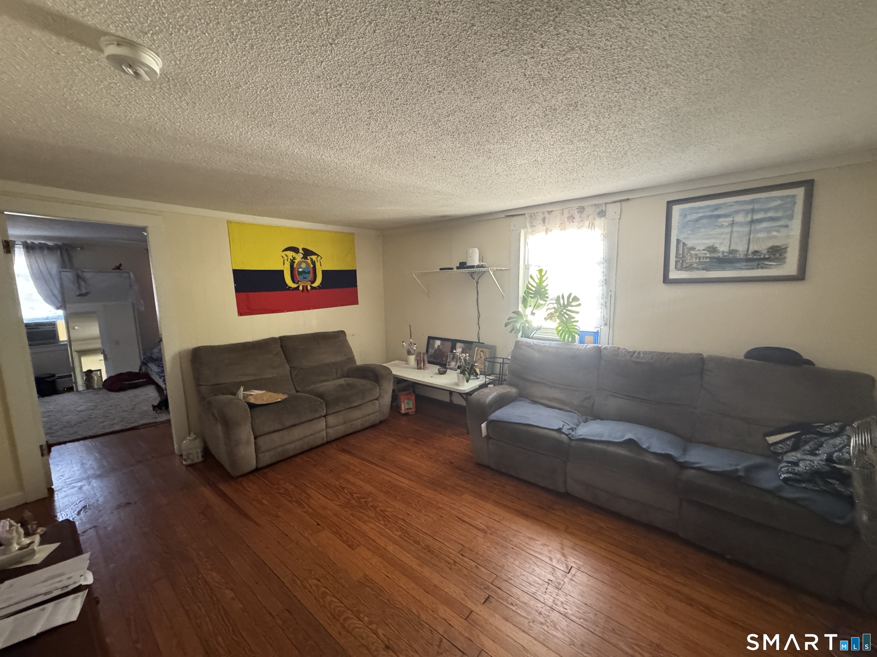 441 Center Street photo 10