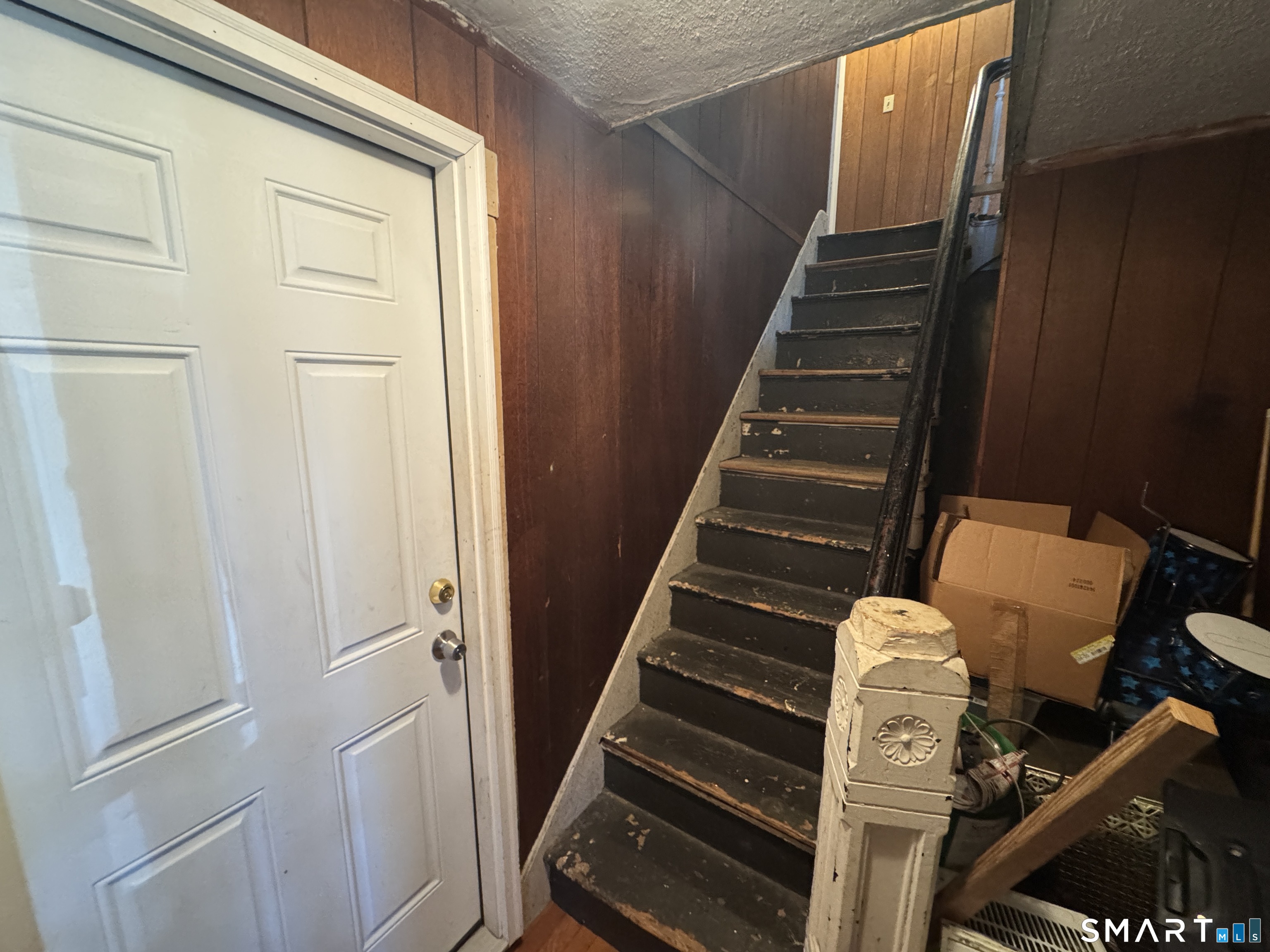 441 Center Street photo 20