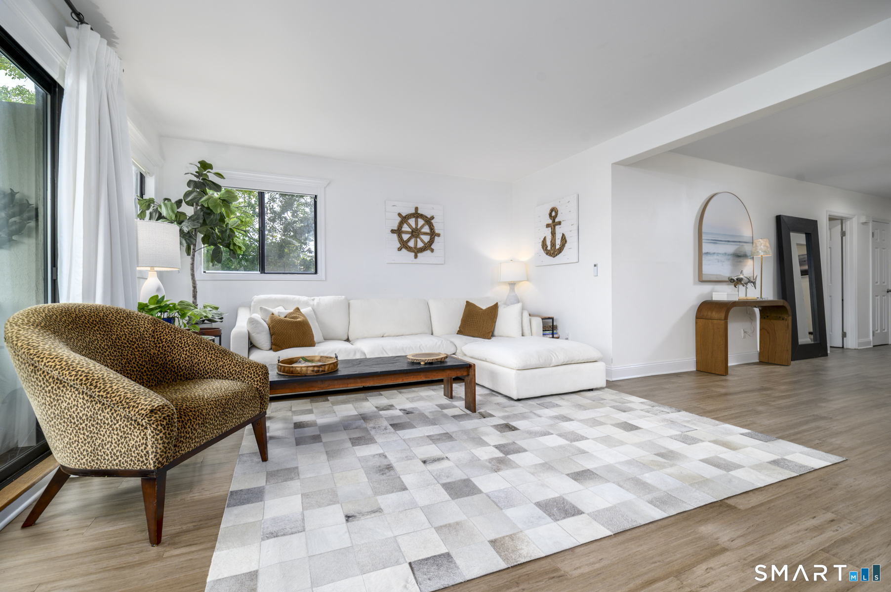 Foto 8 de Condominio en renta en 73 Harbor Drive #413, Stamford, CT — $6,500/mes