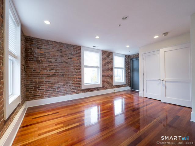 116 Crown Street Unit #3A photo 16