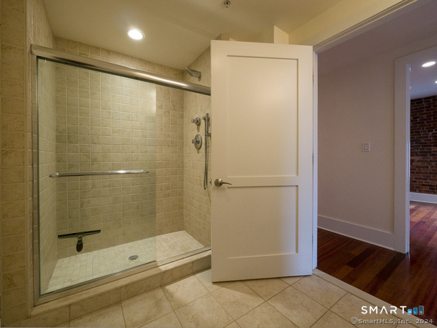 116 Crown Street Unit #3A photo 13