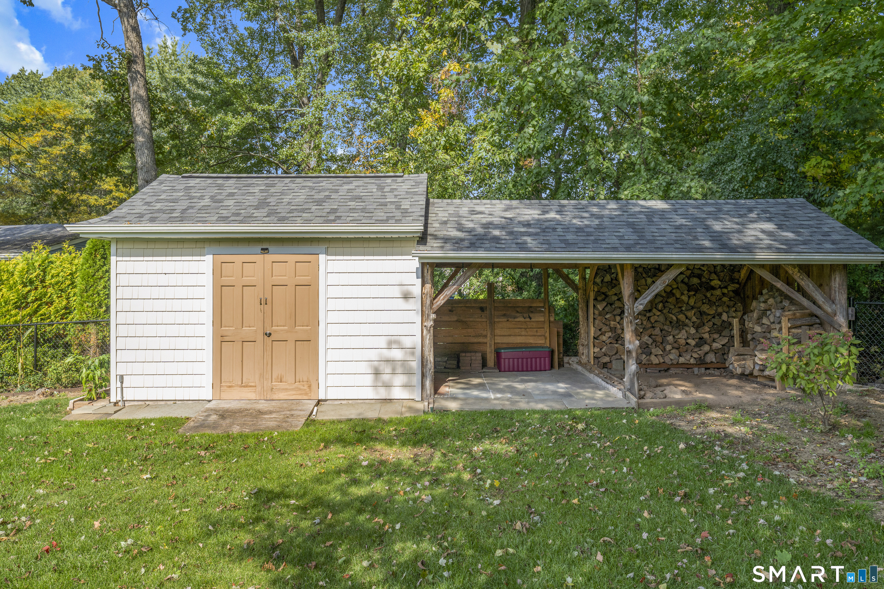 44 Lexton Drive photo 26