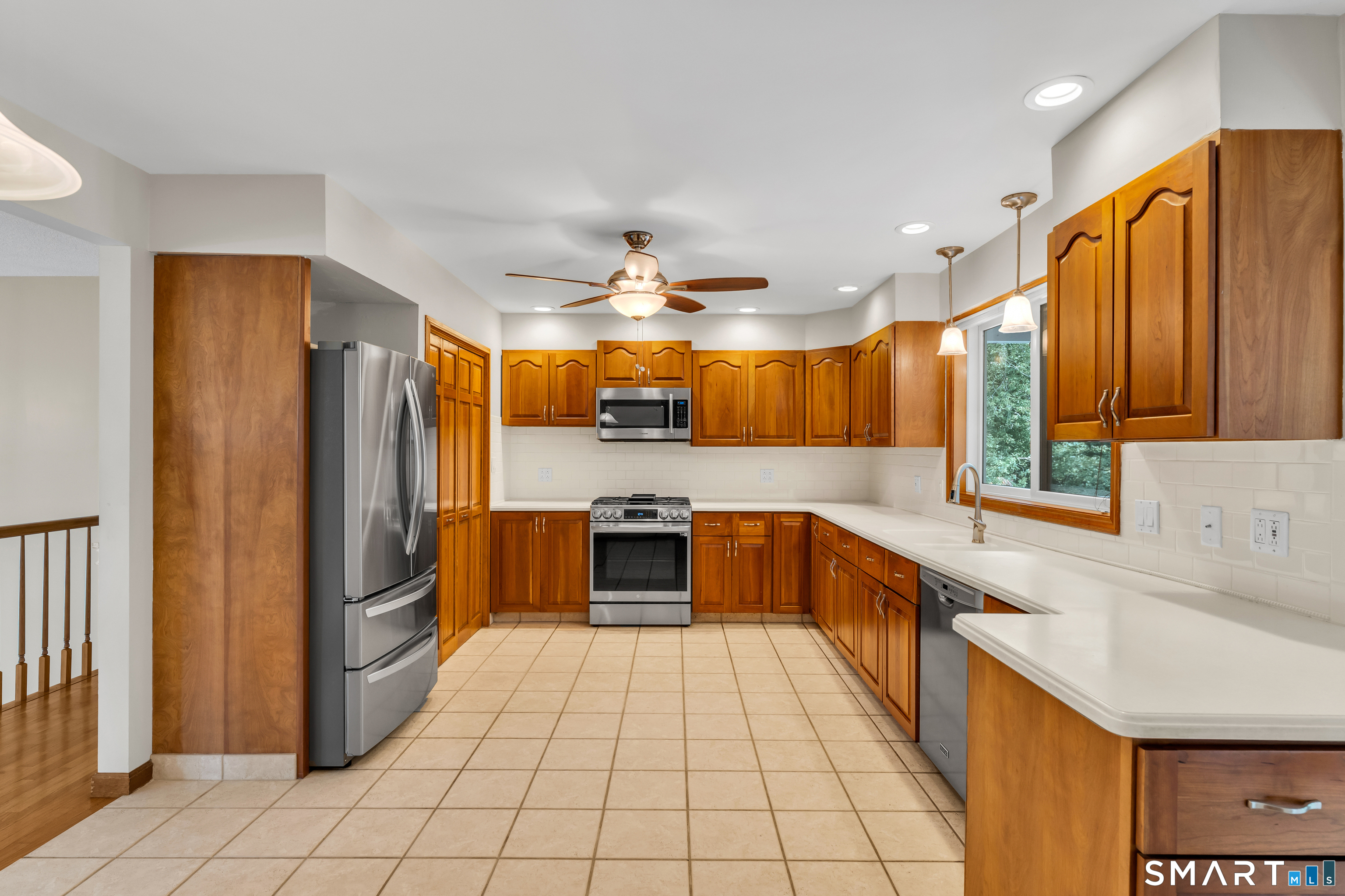 37 Great Meadow Drive photo 12
