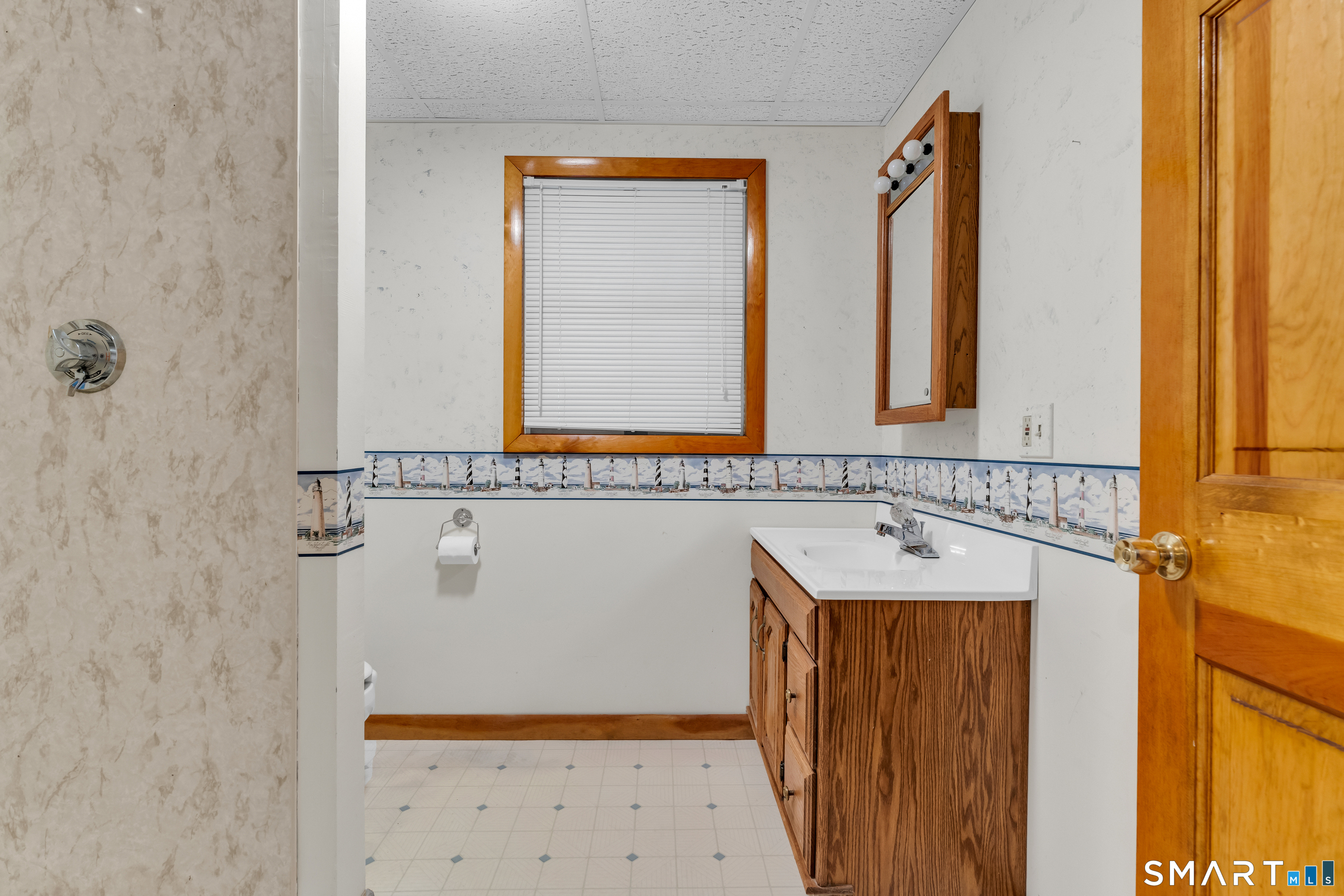 37 Great Meadow Drive photo 35