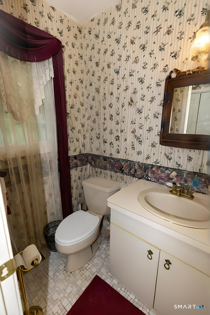 15 Nutmeg Lane, Essex, CT 06426