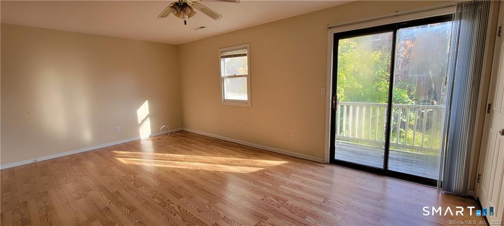 375 Glendale Avenue Unit #D11 photo 2