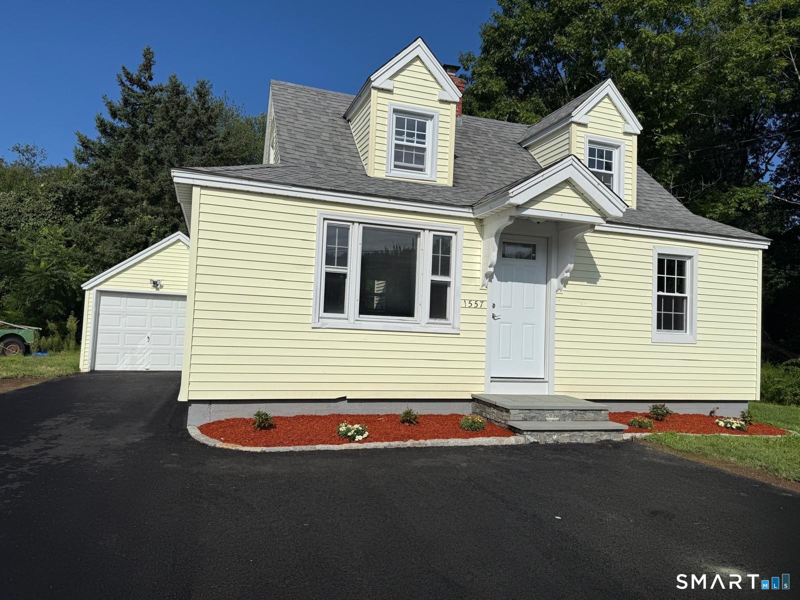 Photo 1 of Single family home for sale at 1557 Wolcott Rd, Wolcott, CT 06716 | MLS# 24211692 | Listing updated on 2026-10-07