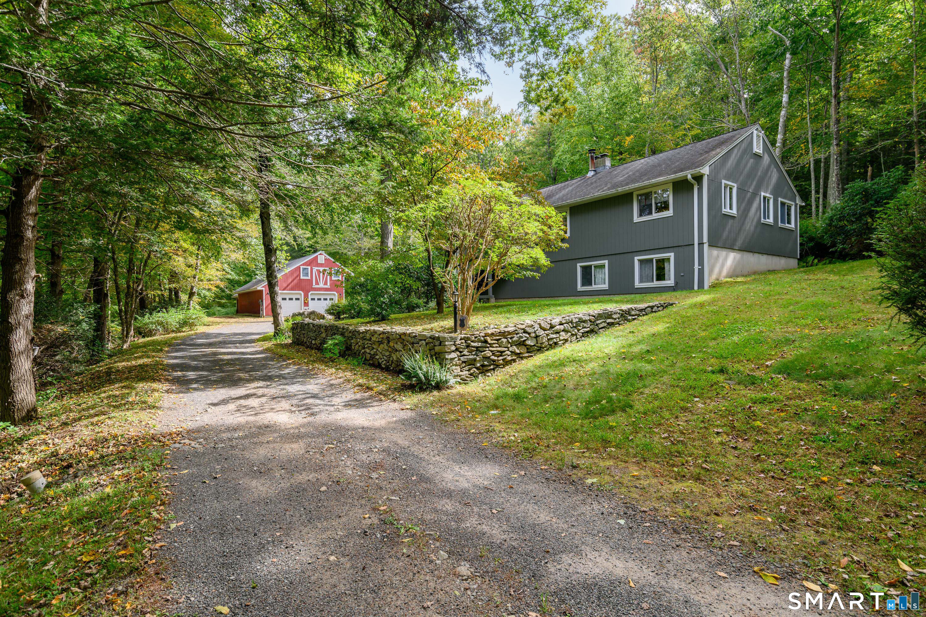 Photo 1 of Single family home for sale at 2 Moosehorn Rd, Roxbury, CT 06783 | MLS# 24210827 | Listing updated on 2026-10-07
