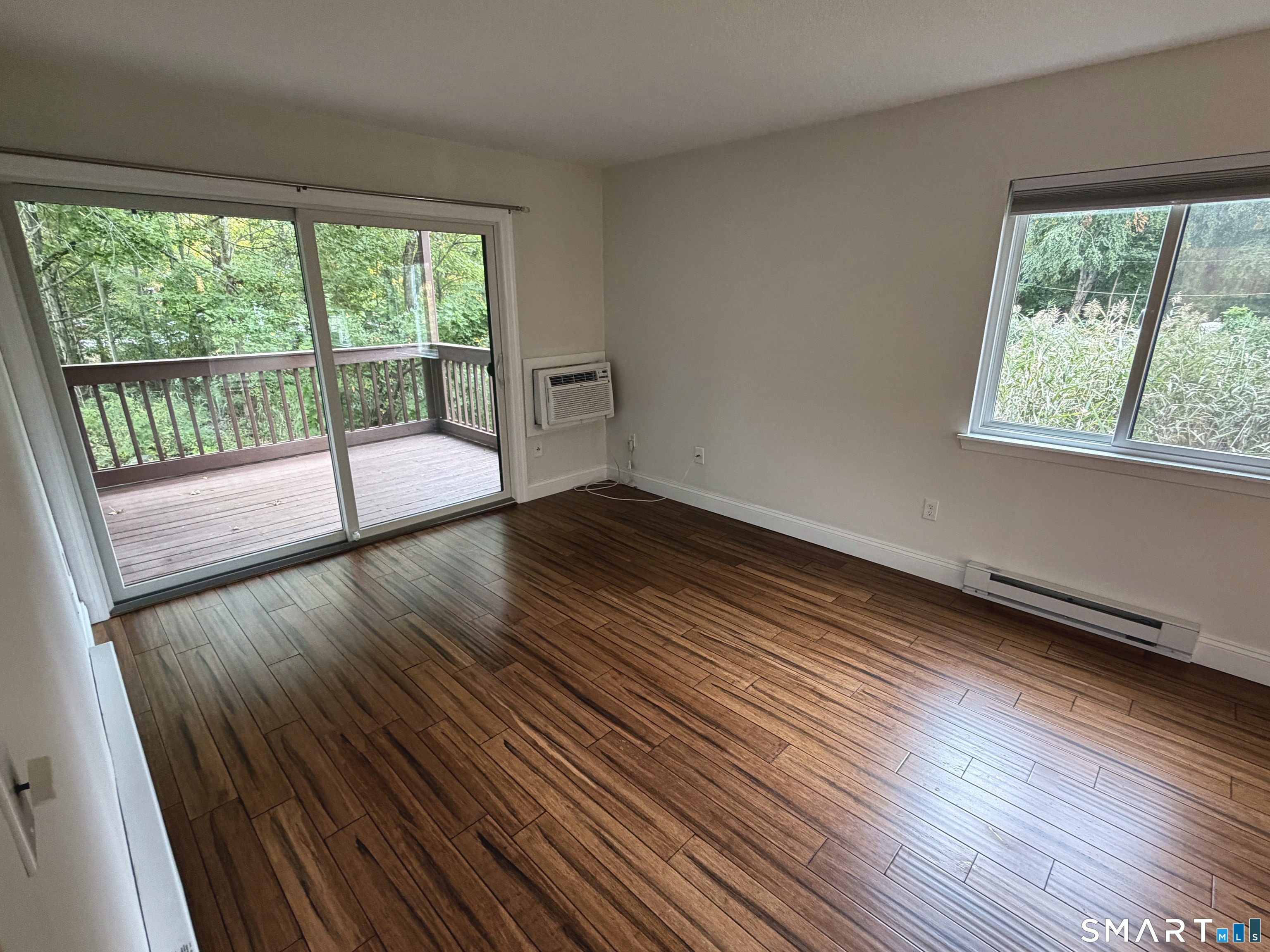 Foto 7 de Condominio en renta en 3699 Broadbridge Avenue #133, Stratford, CT — $1,800/mes