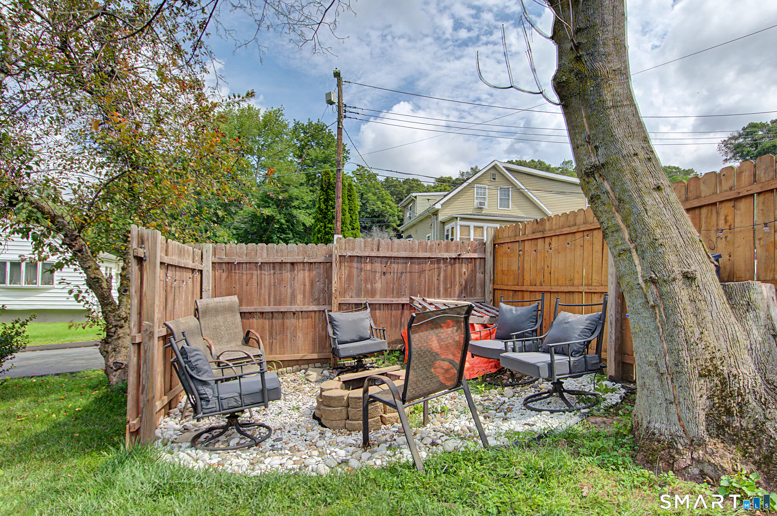 129 Gene Street photo 23