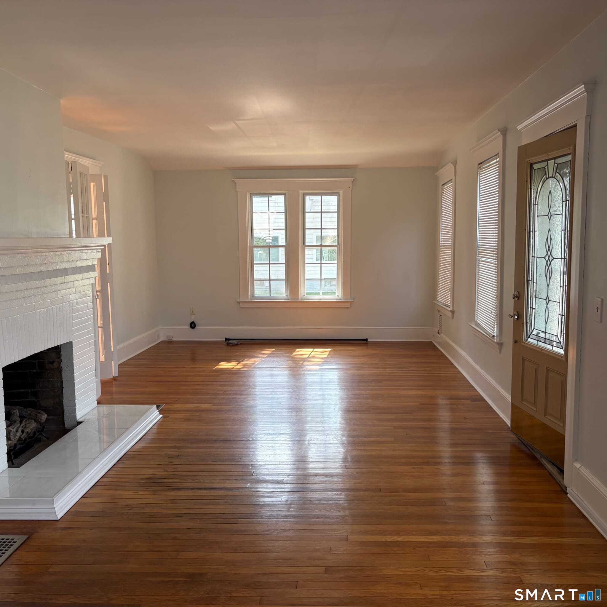 139 Townsend Avenue photo 6