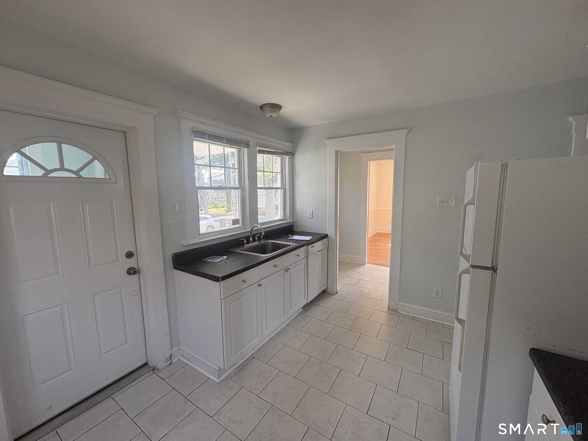 139 Townsend Avenue photo 13