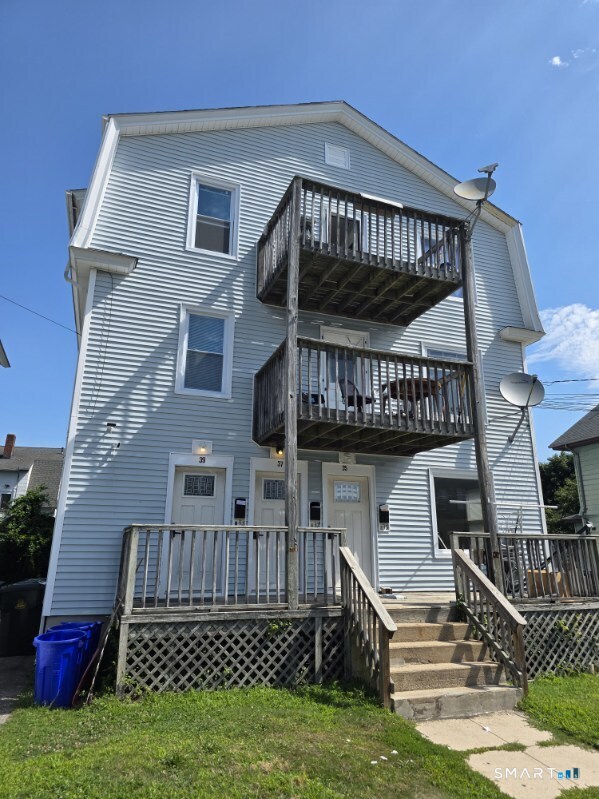 Photo 1 of Multi family home for sale at 35 Linden St, New London, CT 06320 | MLS# 24211834 | Listing updated on 2026-10-07