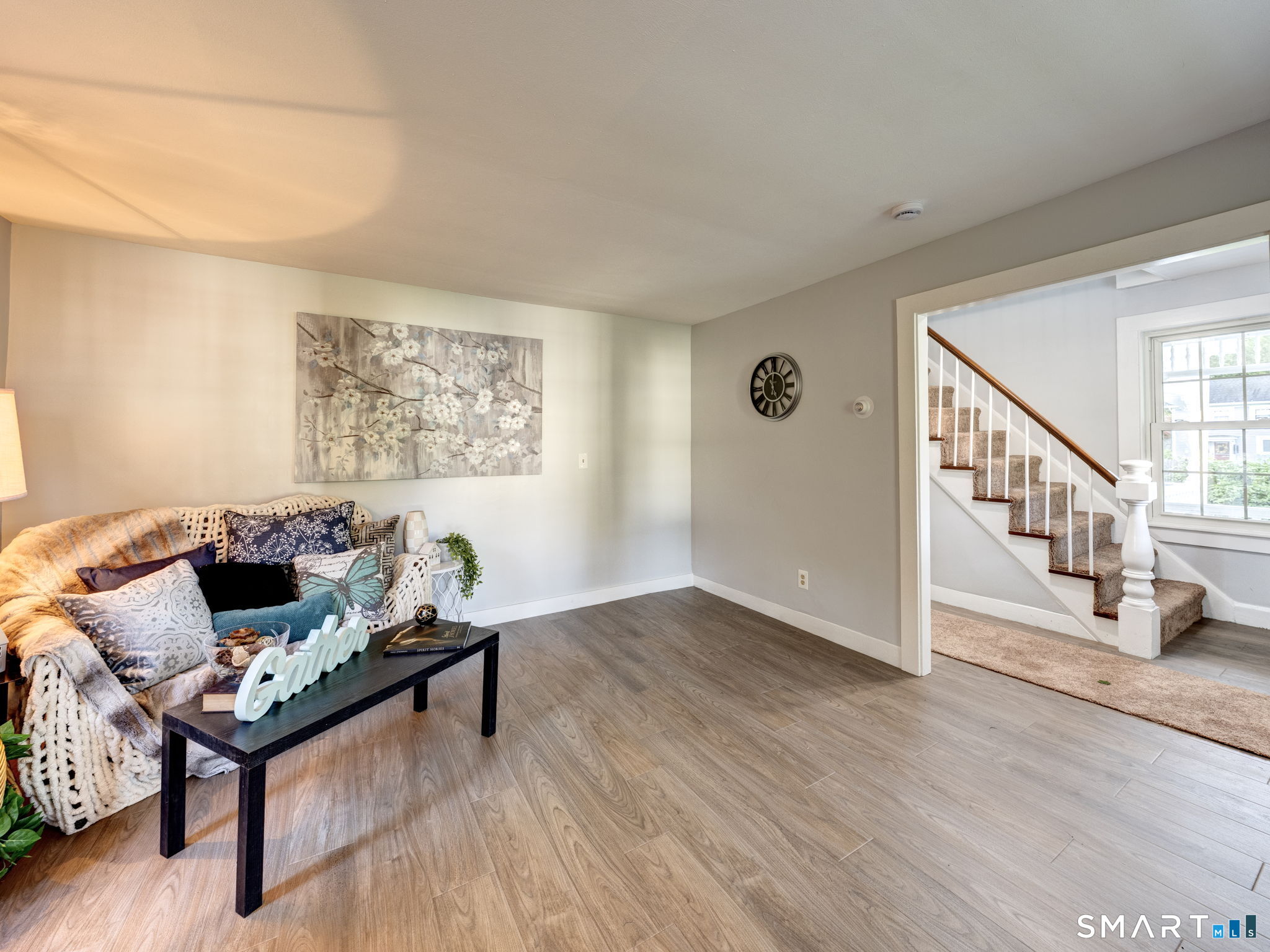 25 Maple Avenue photo 22