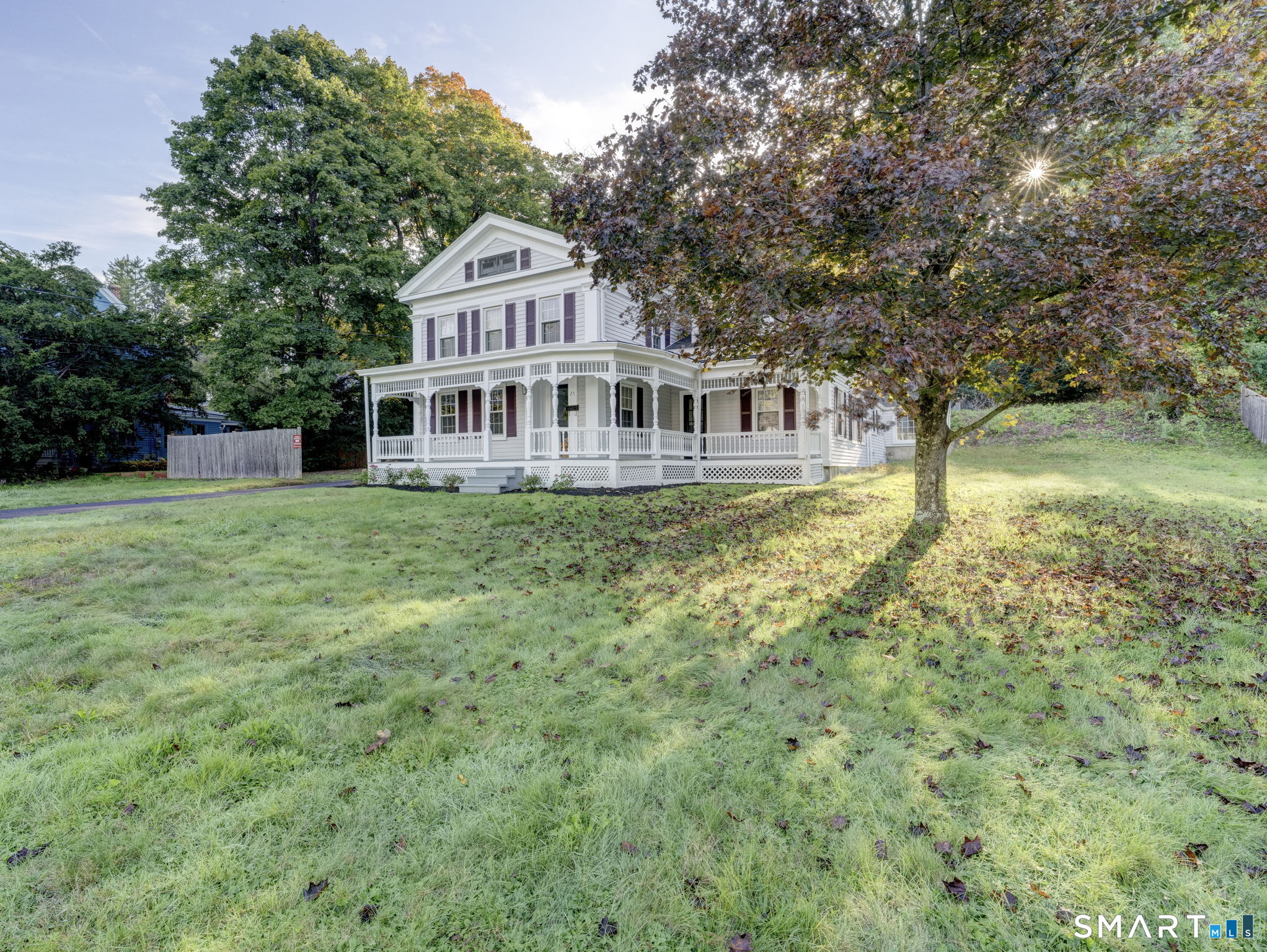 25 Maple Avenue photo 39