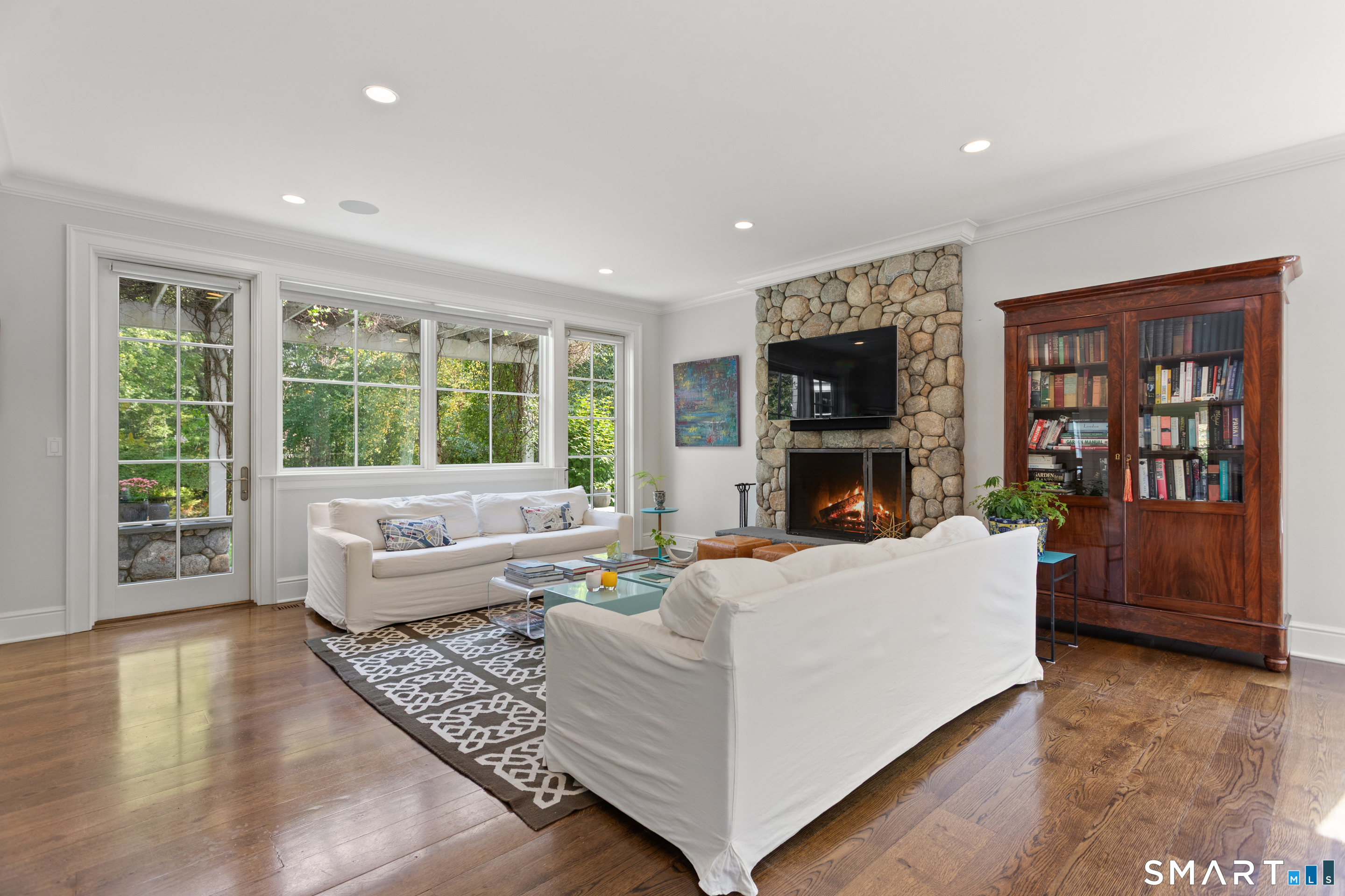 11 Woodside photo 13