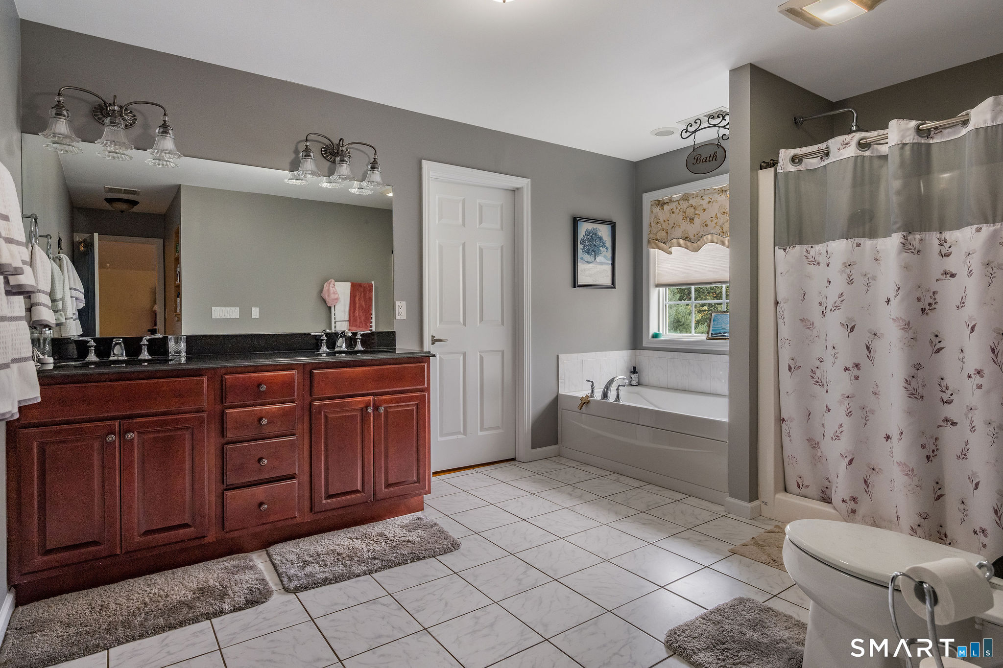 9 Pierpont Court photo 31