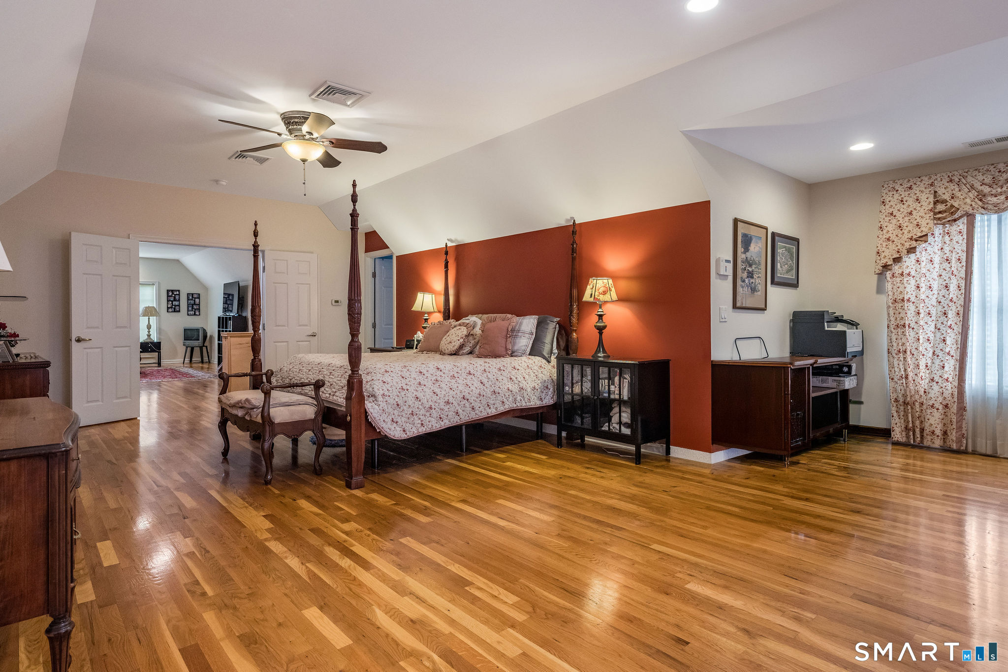 9 Pierpont Court photo 30