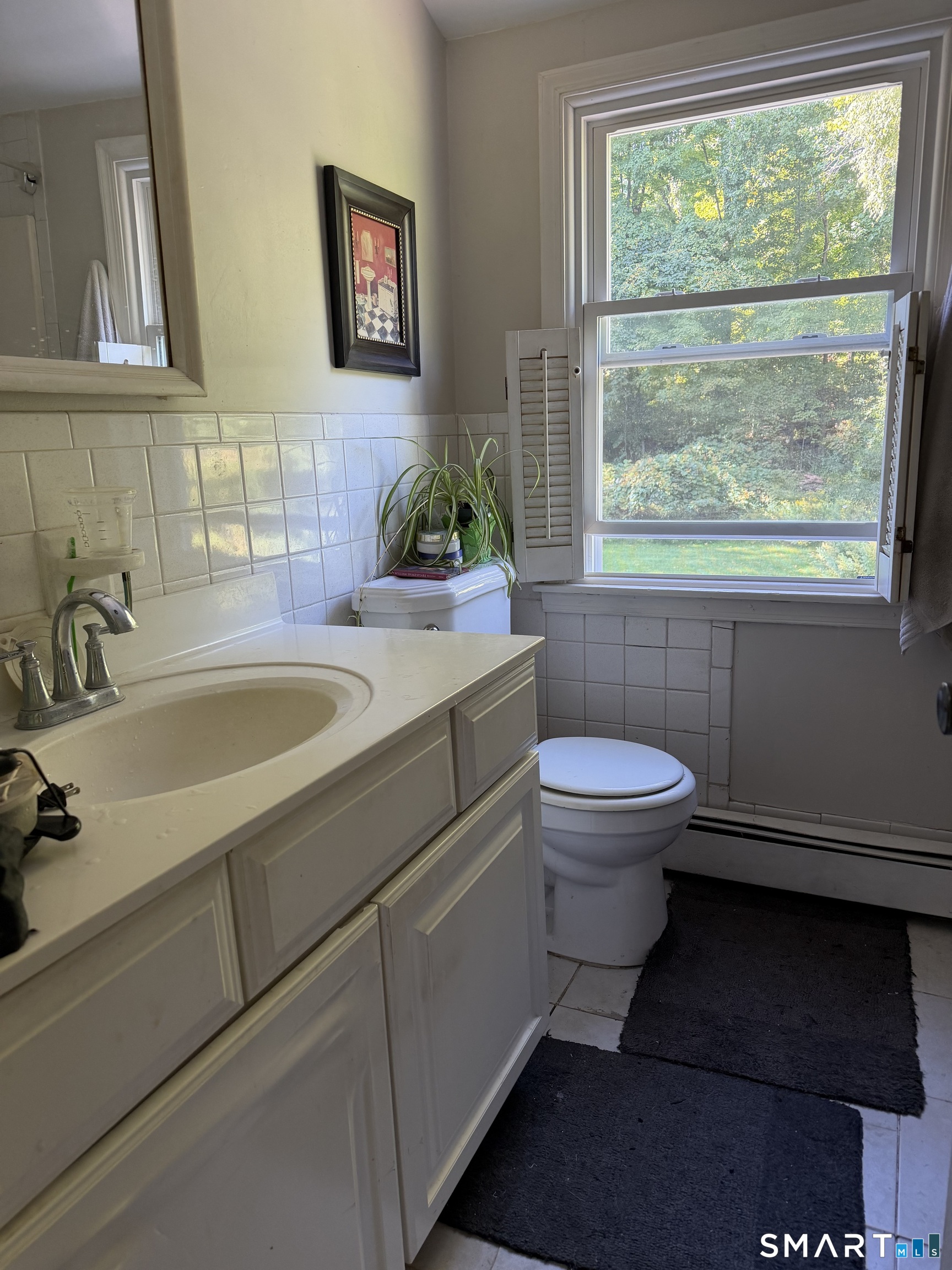 Foto 6 de Casa en venta en 2 Rita Drive, New Fairfield, CT — $579,000