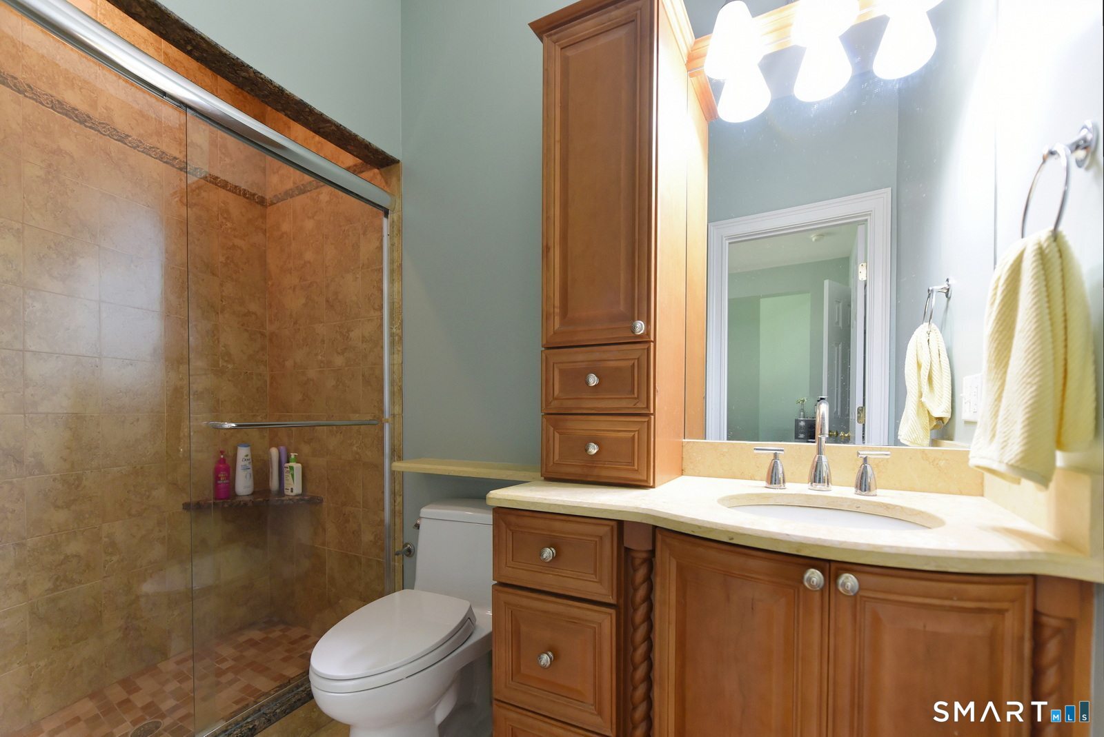 First floor full bath