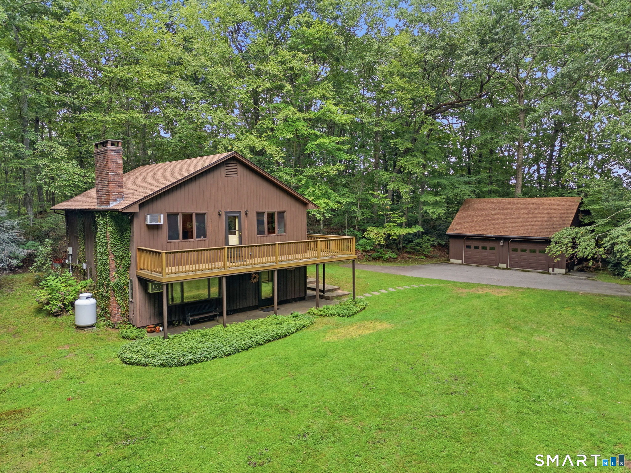 Photo 1 of Single family home for sale at 49 Fieldstones Dr, East Haddam, CT 06423 | MLS# 24211861 | Listing updated on 2026-10-05