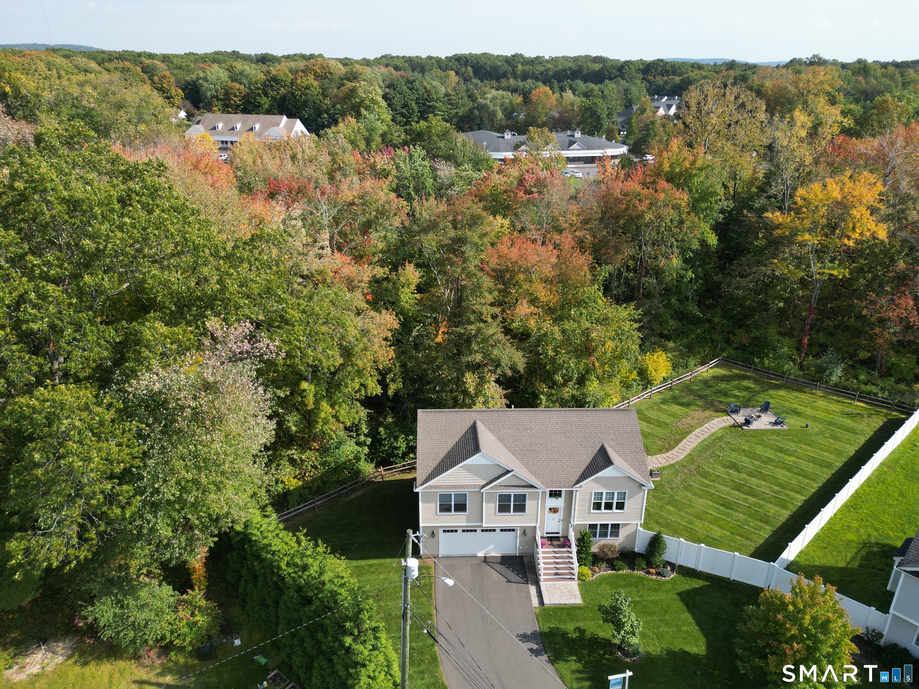 9 Winthrop Drive photo 37