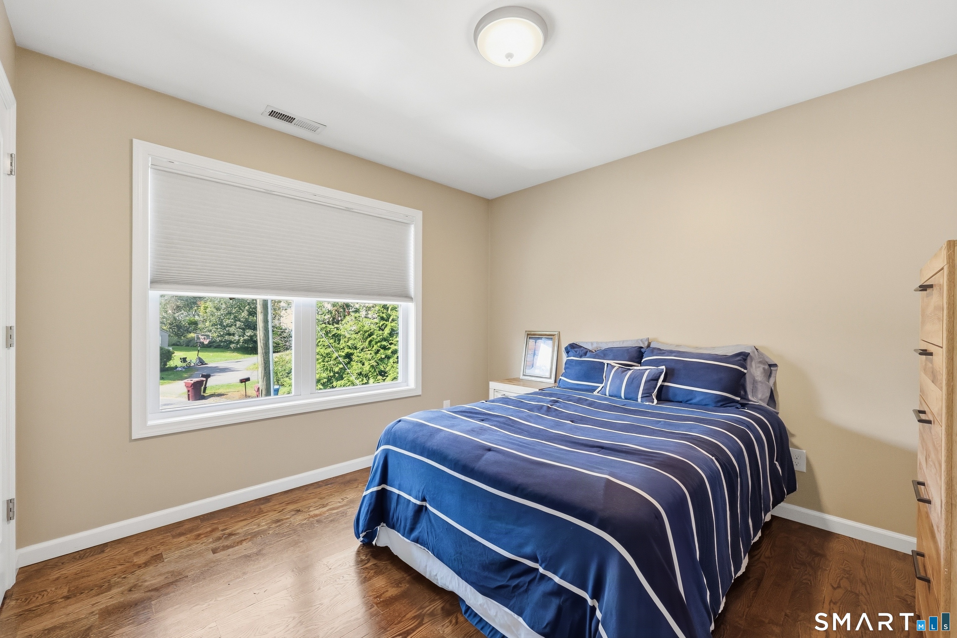9 Winthrop Drive photo 16