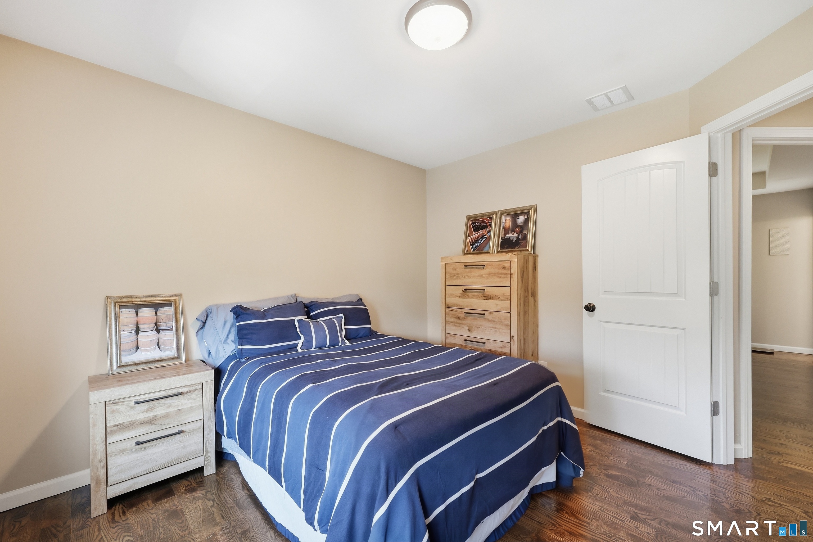 9 Winthrop Drive photo 17