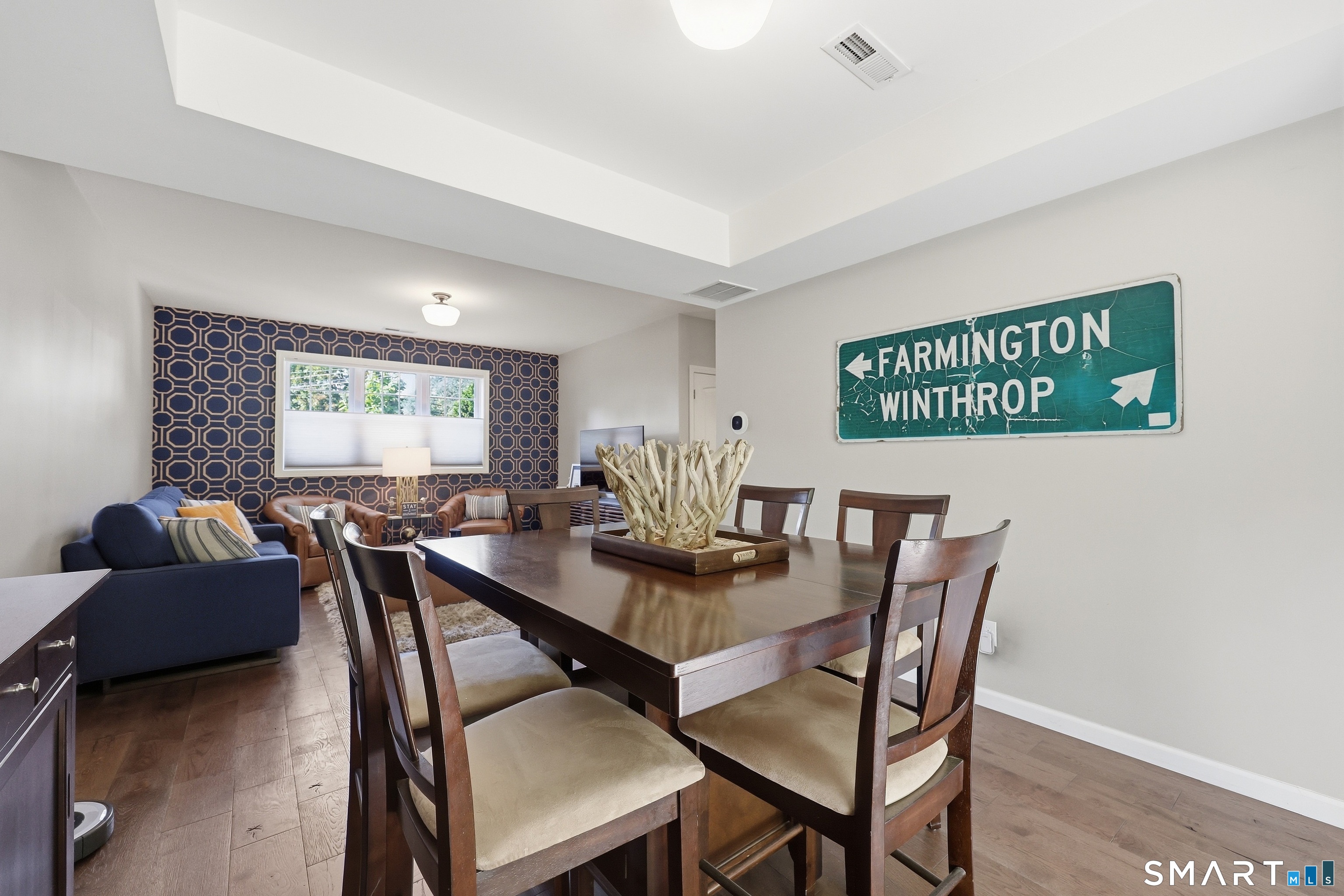 9 Winthrop Drive photo 22