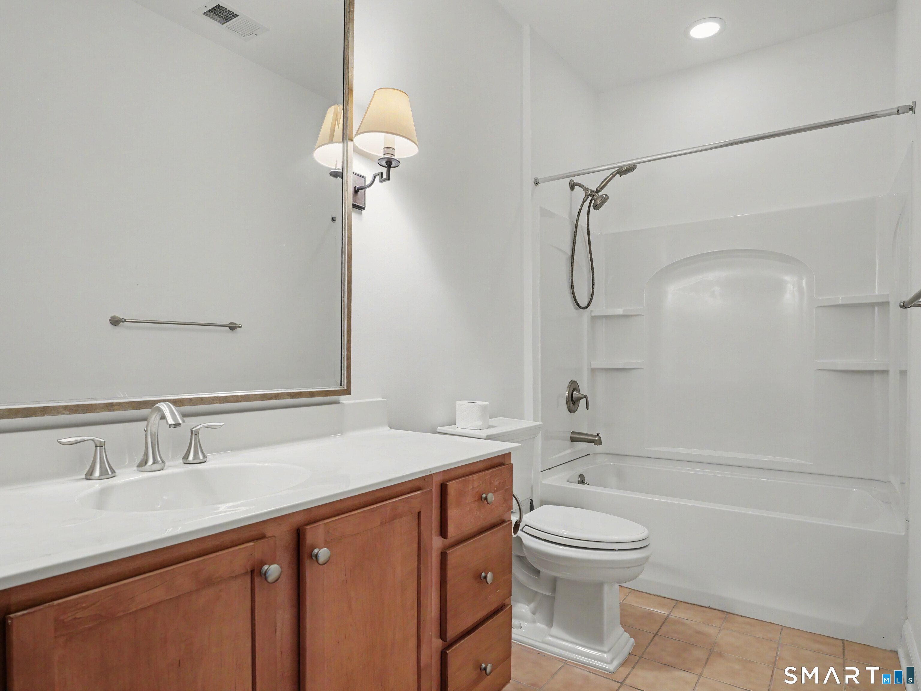 1 Rivington, Unit 306 photo 24