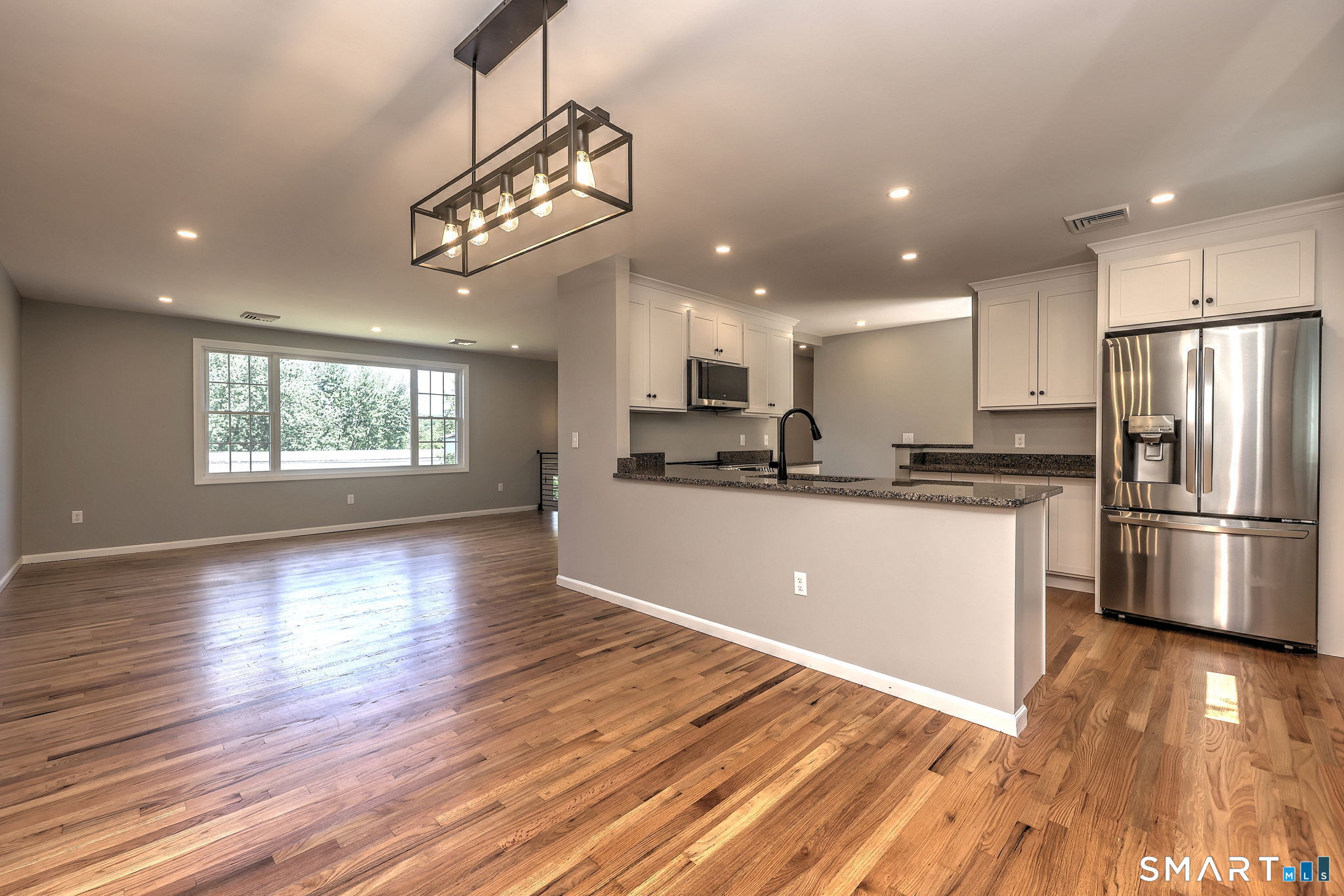 210 Cloudland Road photo 16